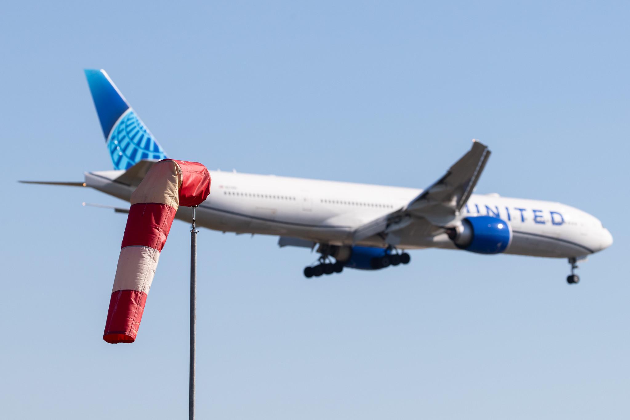 Frankfurt Airport: United Airlines (UA / UAL) |  Boeing 777-300(ER) B77W | N2749U | MSN 66589