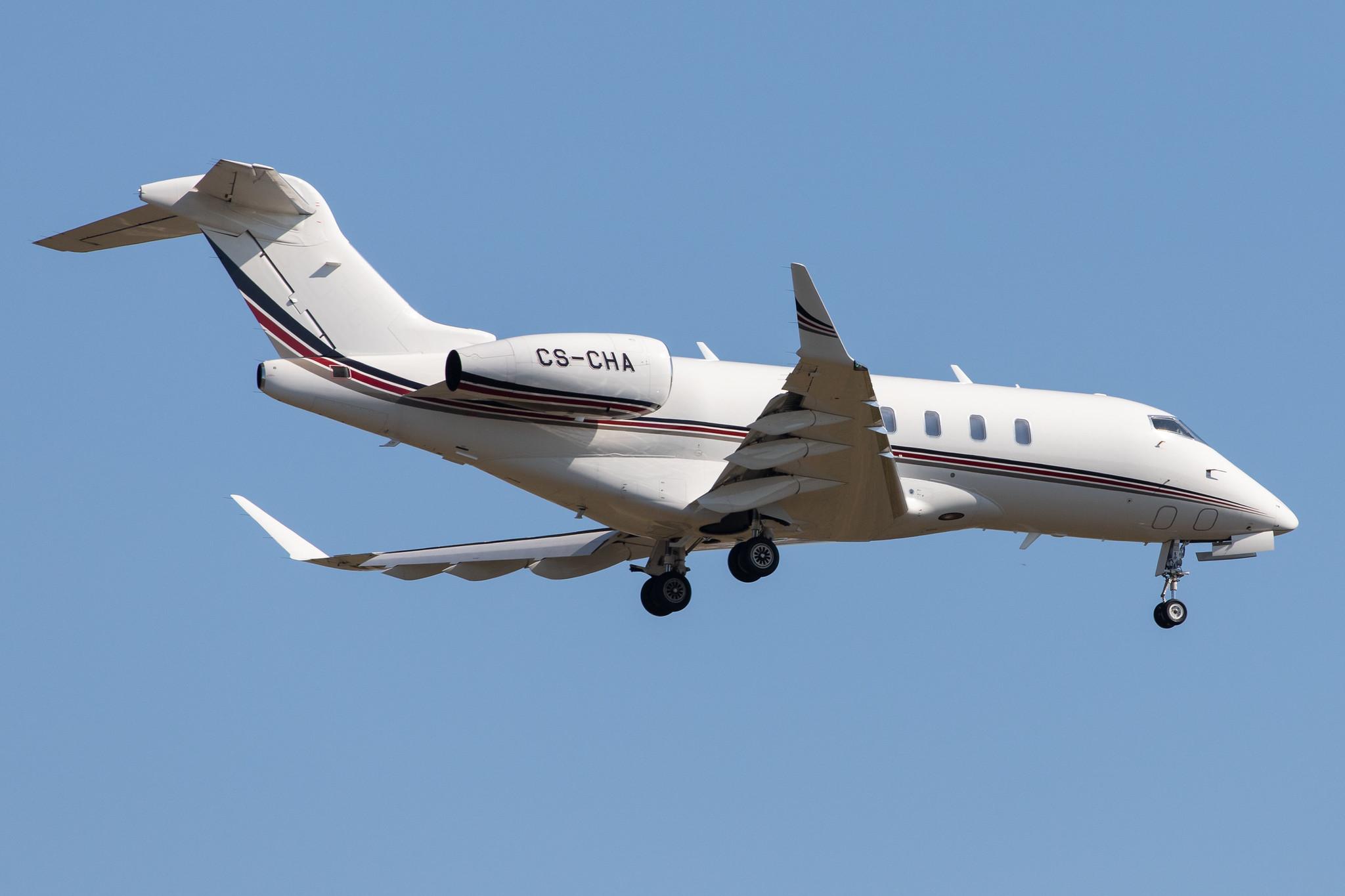 Frankfurt Airport: Netjets Europe (/ NJE) | Operator: NetJets |  Bombardier Challenger 350 CL35 | CS-CHA | MSN 20544