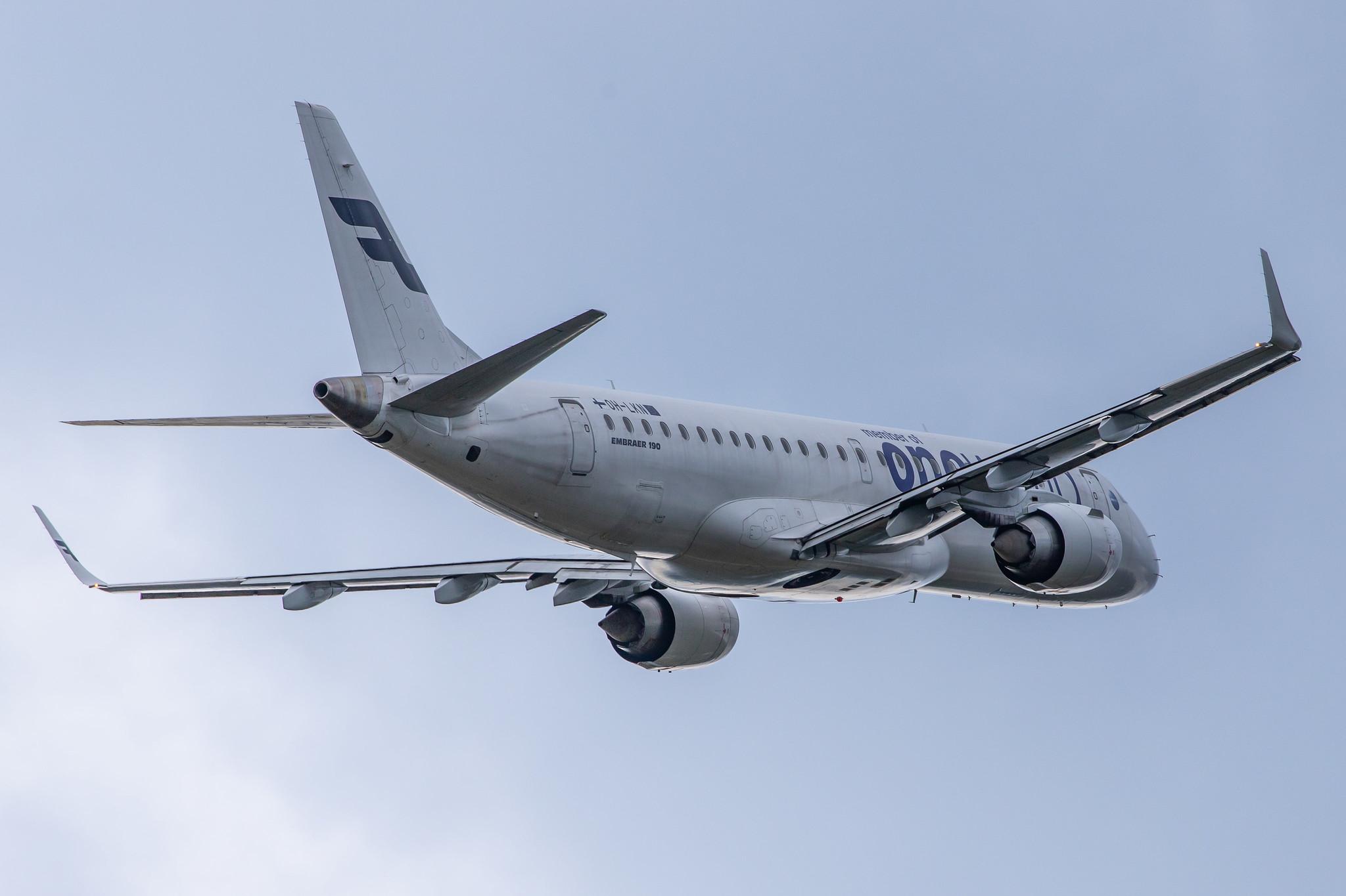 Hamburg Airport: Finnair (AY / FIN) |  Livery: Oneworld livery | Operator: NORRA |  Embraer E190LR E190 | OH-LKN | MSN 19000252