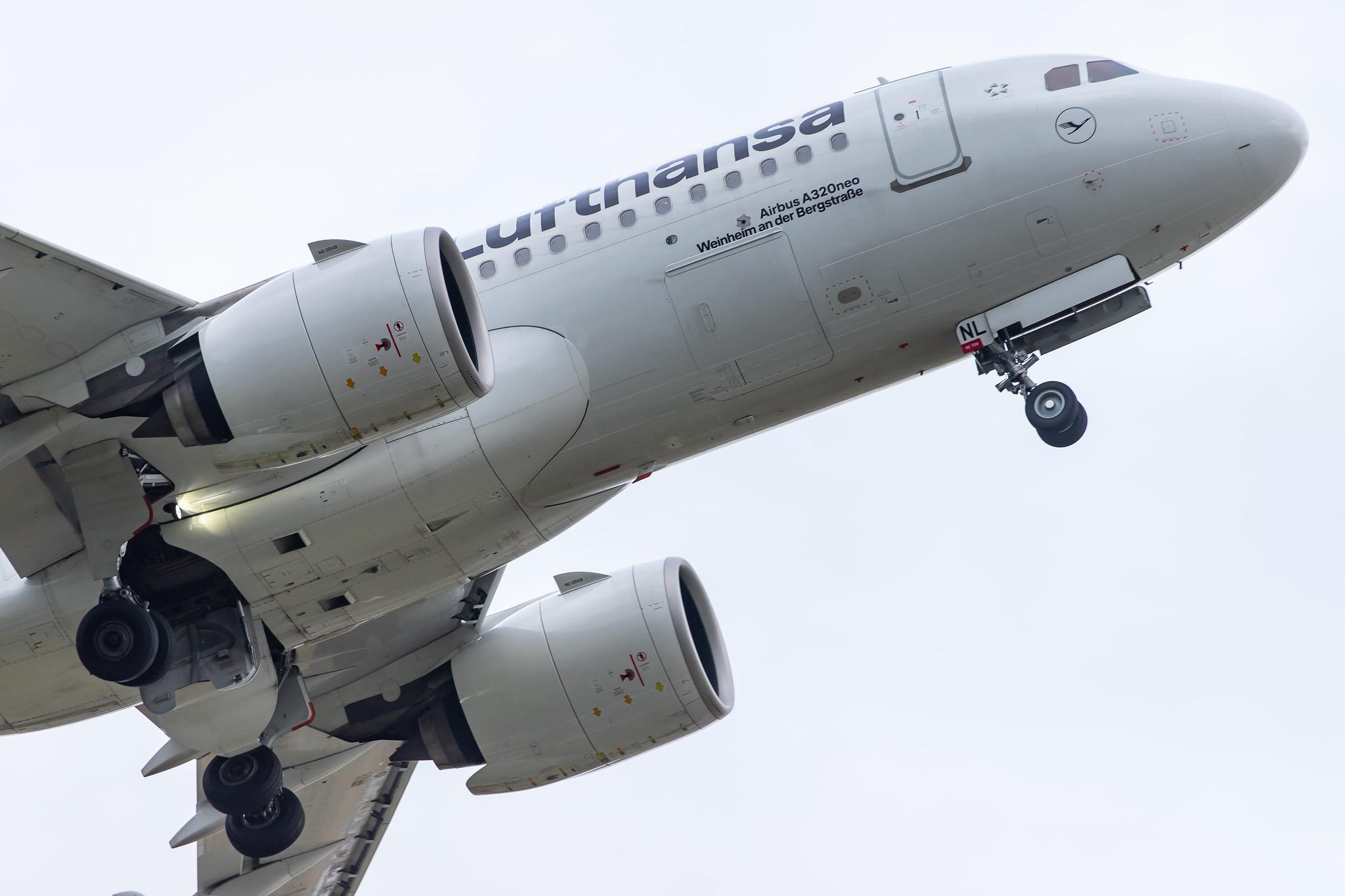 Hamburg Airport: Lufthansa (LH / DLH) |  Airbus A320-271N A20N | D-AINL | MSN 8383