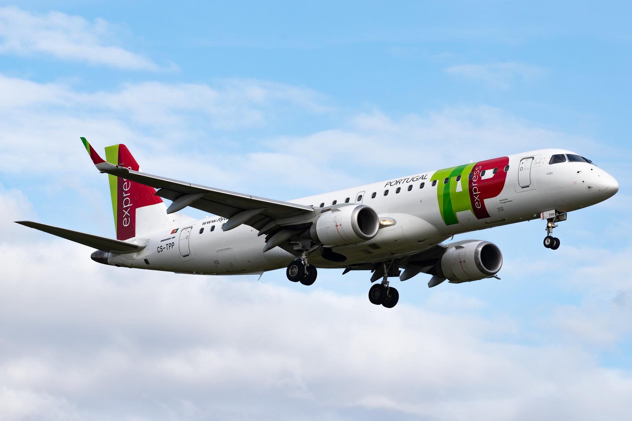 Hamburg Airport: TAP Express (NI / PGA) |  Embraer E190LR E190 | CS-TPP | MSN 19000441