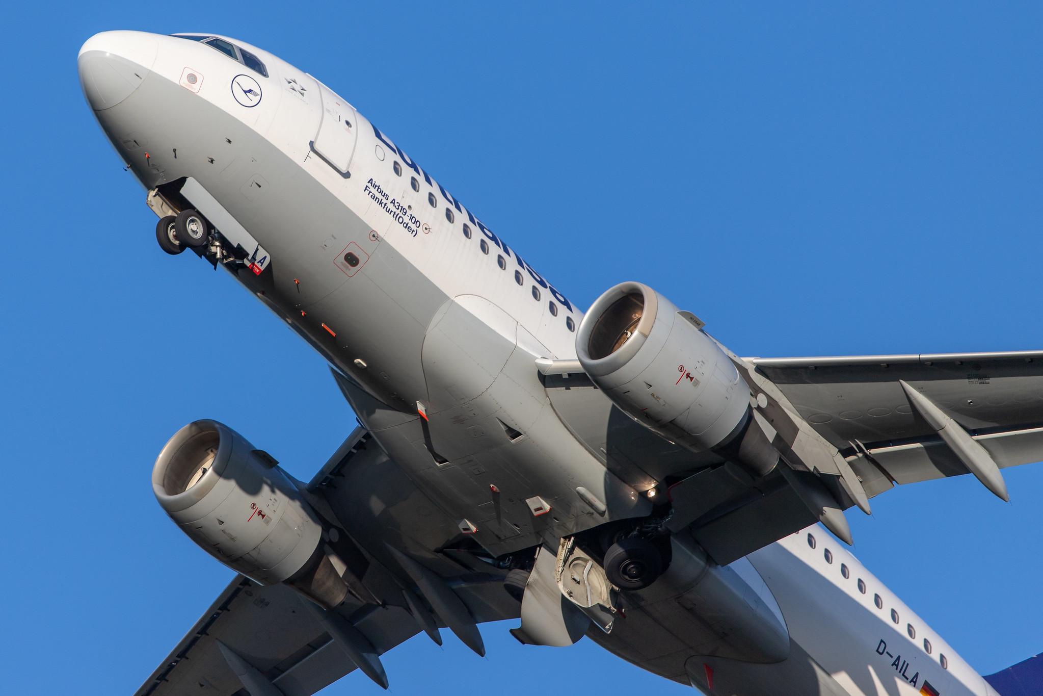 Hamburg Airport: Lufthansa (LH / DLH) |  Airbus A319-114 A319 | D-AILA | MSN 0609