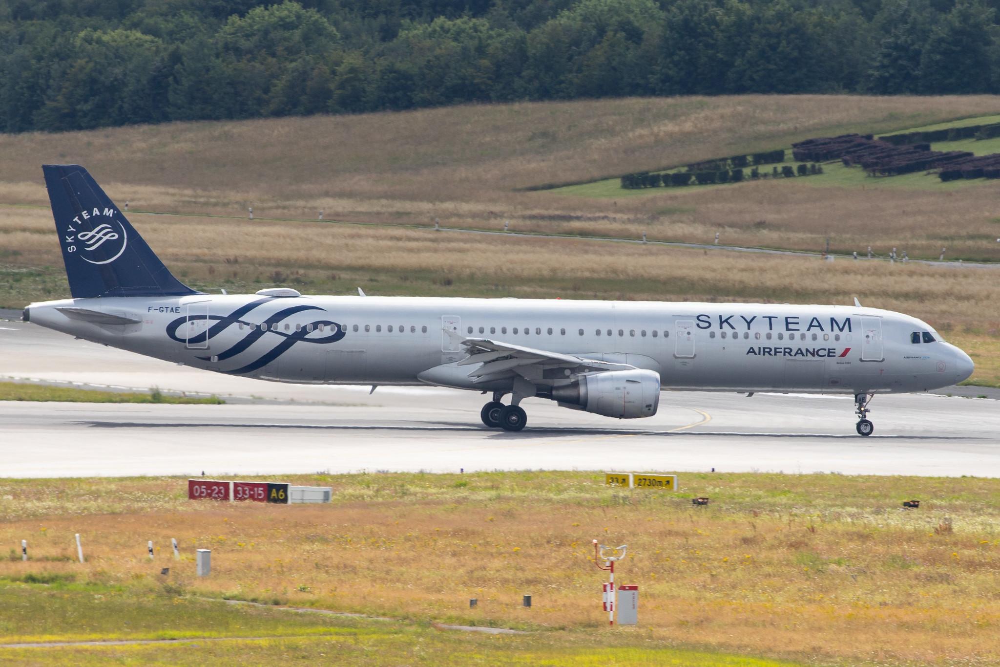 Hamburg Airport: Air France (AF / AFR) |  Livery: SkyTeam Livery |  Airbus A321-212 A321 | F-GTAE | MSN 0796