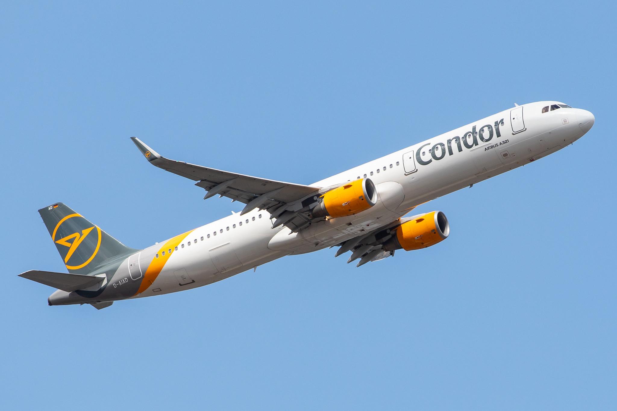 Frankfurt Airport: Condor (DE / CFG) |  Airbus A321-211 A321 | D-AIAD | MSN 6053