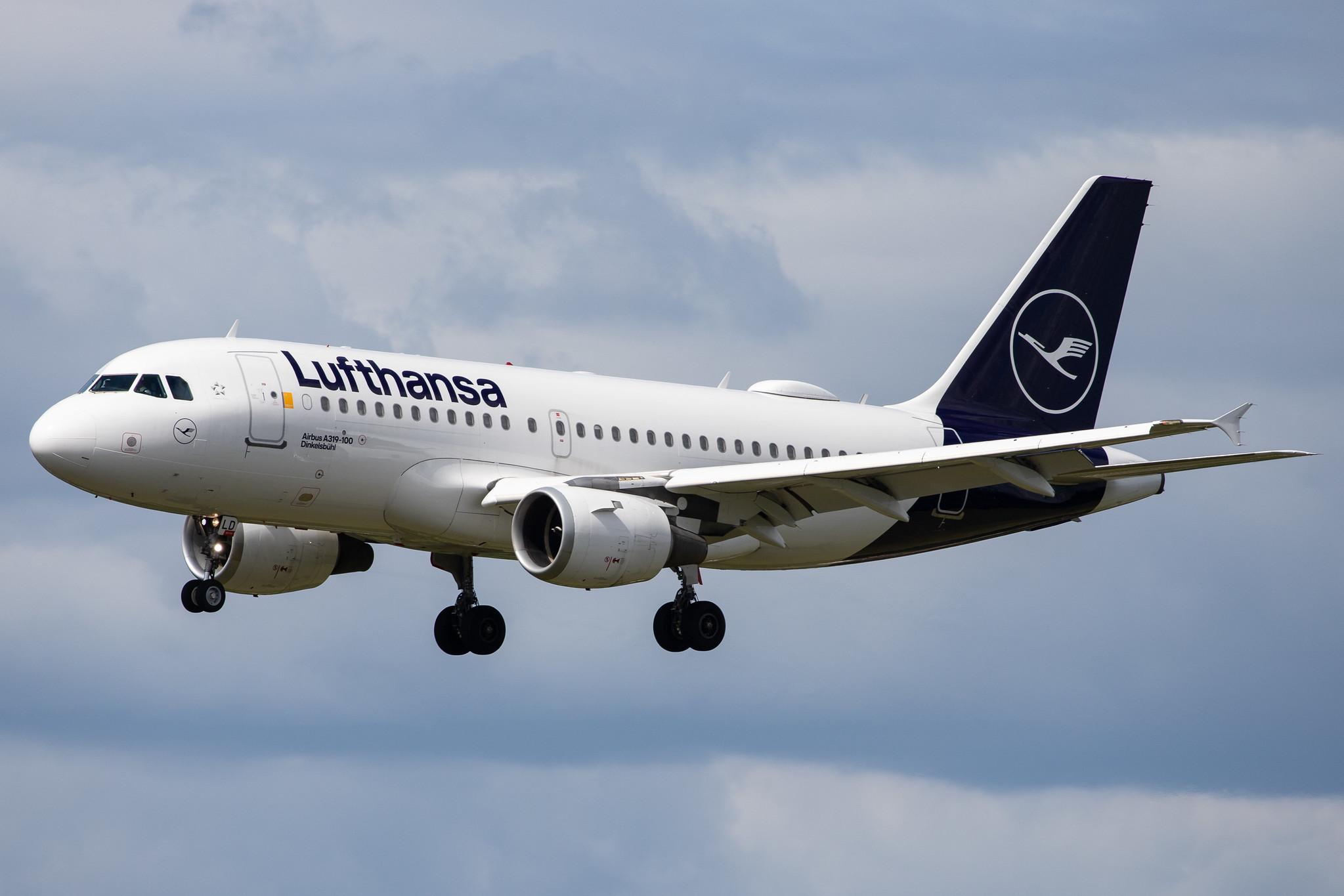 Hamburg Airport: Lufthansa (LH / DLH) |  Airbus A319-114 A319 | D-AILD | MSN 0623