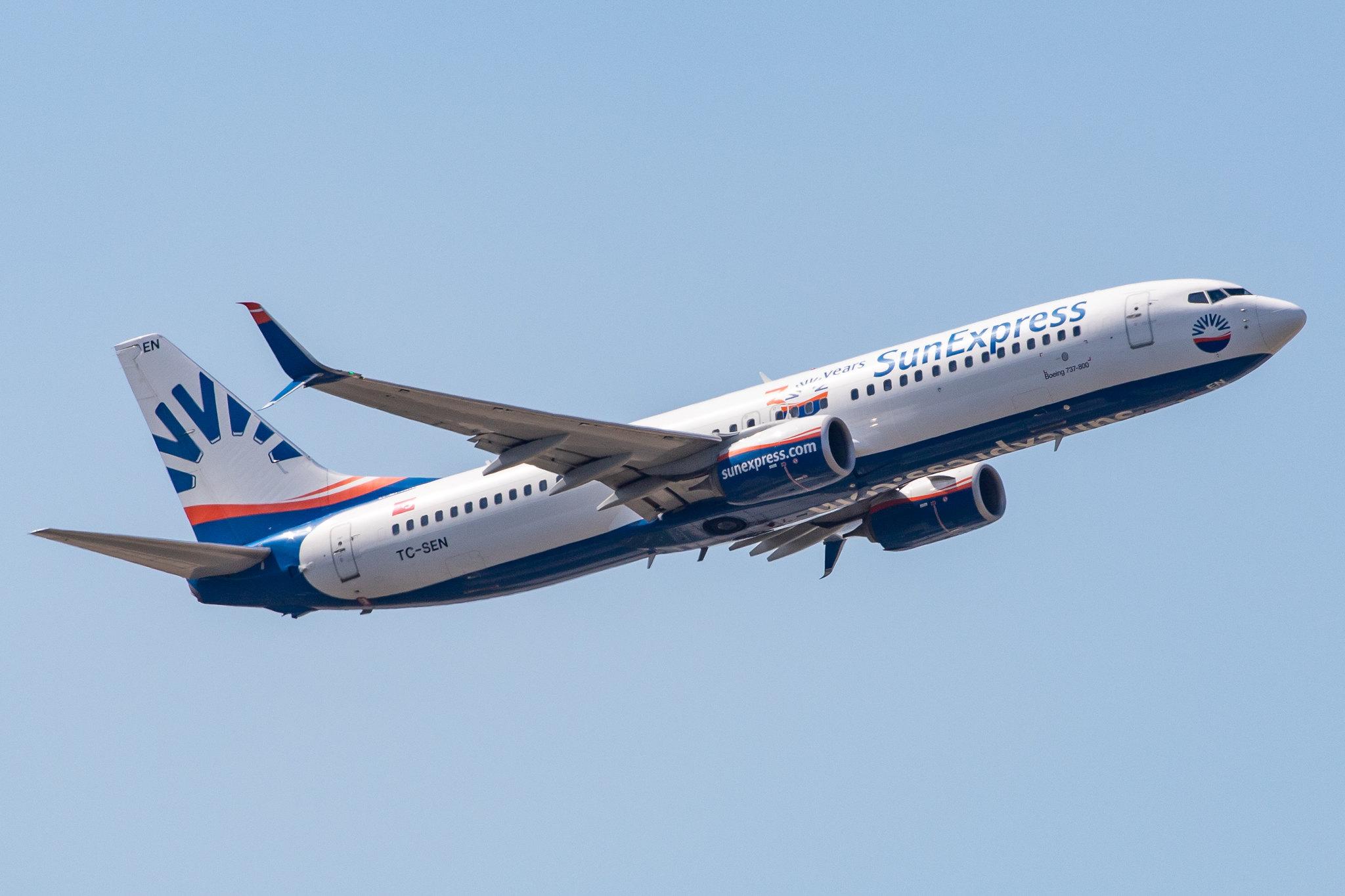Frankfurt Airport: SunExpress (XQ / SXS) |  Boeing 737-8HC B738 | TC-SEN | MSN 61174