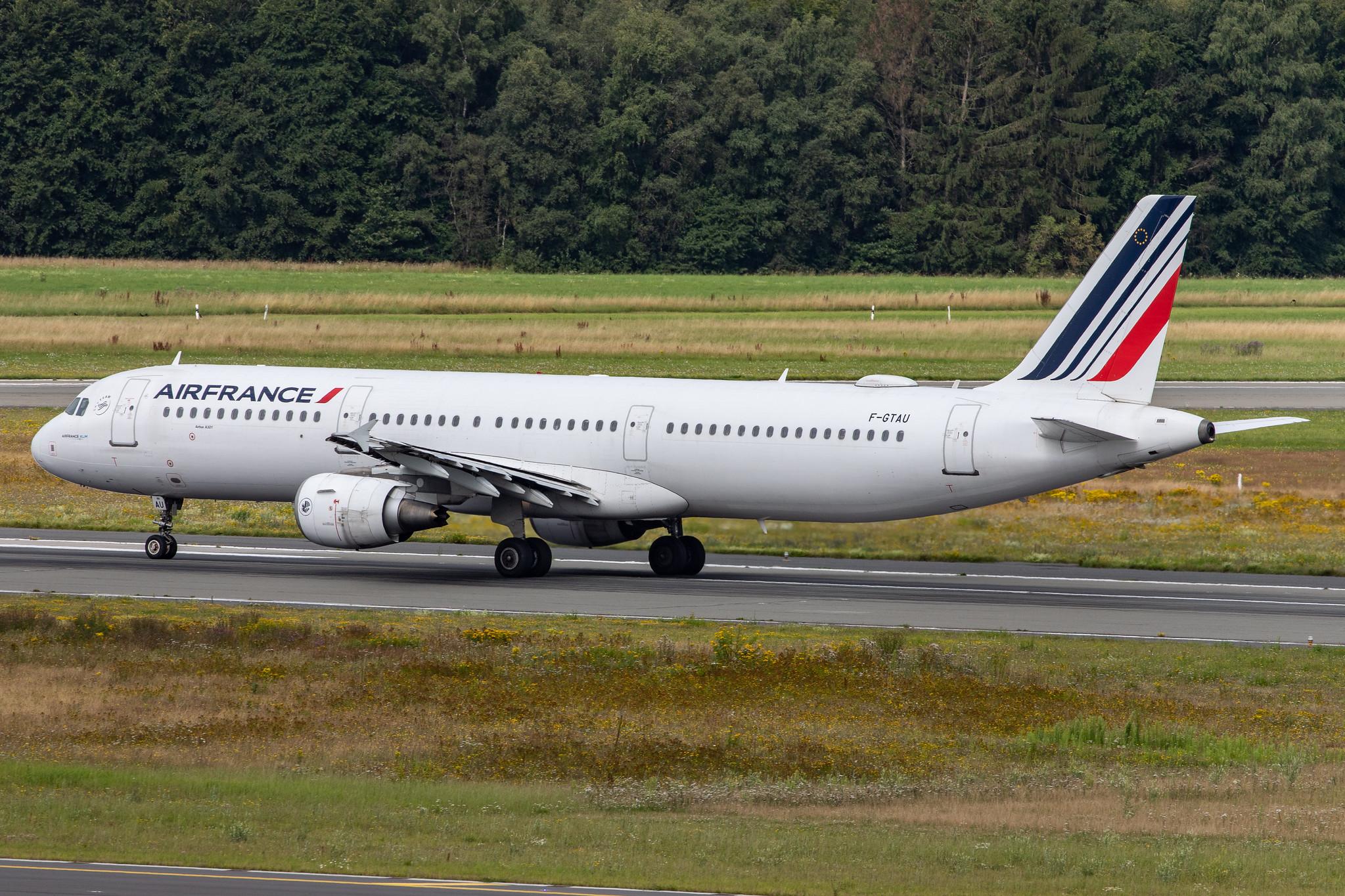 Hamburg Airport: Air France (AF / AFR) |  Airbus A321-212 A321 | F-GTAU | MSN 3814