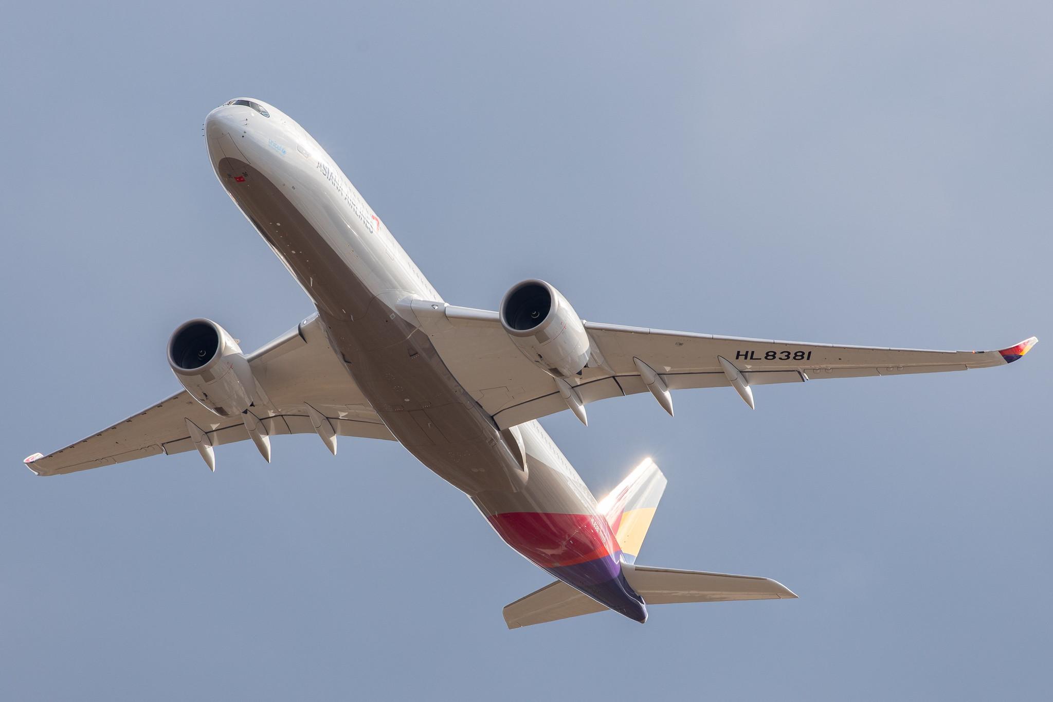 Frankfurt Airport: Asiana Airlines (OZ / AAR) |  Airbus A350-941 A359 | HL8381 | MSN 387