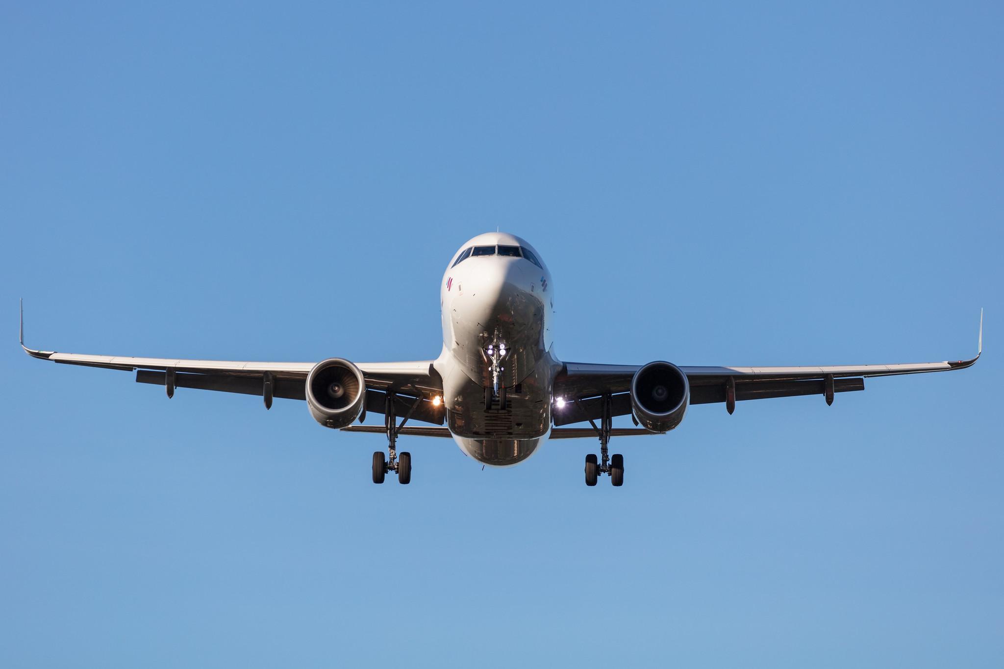 Hamburg Airport: Eurowings (EW / EWG) |  Airbus A320-214 A320 | D-AEWO | MSN 7394