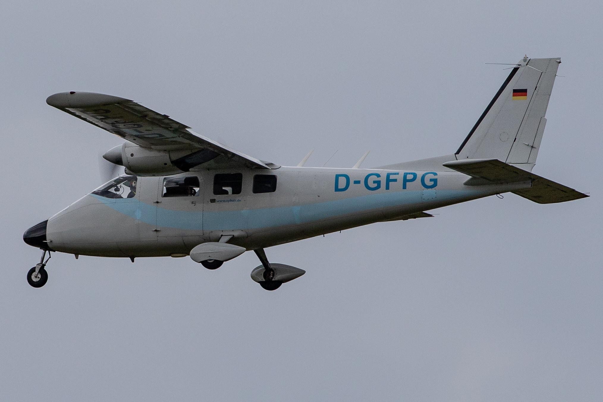 Hamburg Airport: Sylt Air (/ AWU) |  PartenaviaP-68B Victor P68 | D-GFPG | MSN 170