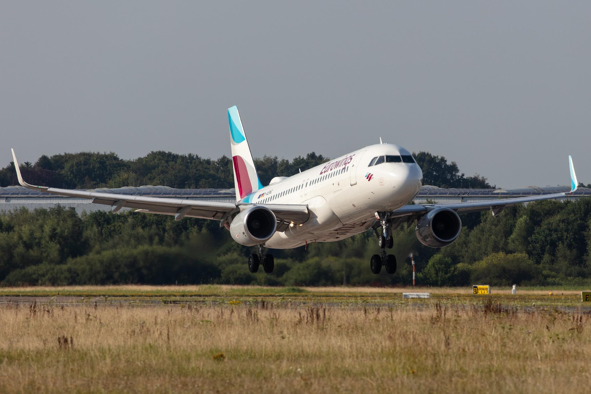 Hamburg Airport: Eurowings (EW / EWG) |  Airbus A320-214 A320 | D-AEWG | MSN 7121