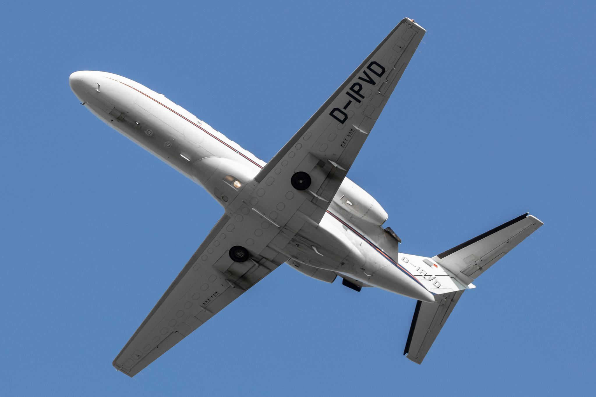 Hamburg Airport: Private owner |  Cessna 525A CitationJet CJ2 C25A | D-IPVD | MSN 525A-0218