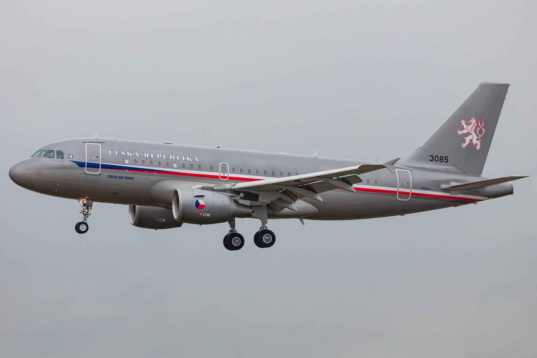 Hamburg Airport: Czech Air Force | Airbus A319-115(CJ) A319 | 3085 | MSN 3085