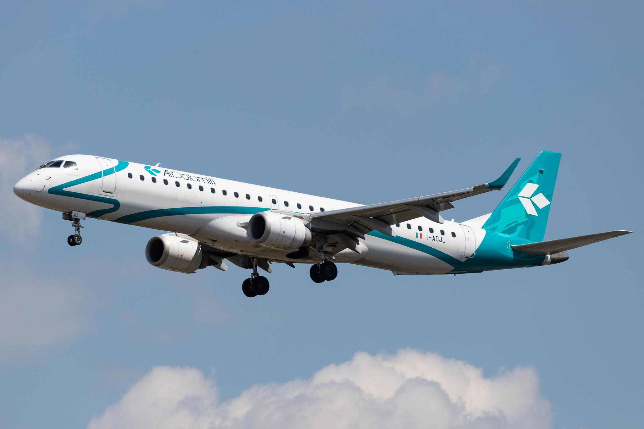 Frankfurt Airport: Air Dolomiti (EN / DLA) |  Embraer E195LR E195 | I-ADJU | MSN 19000290