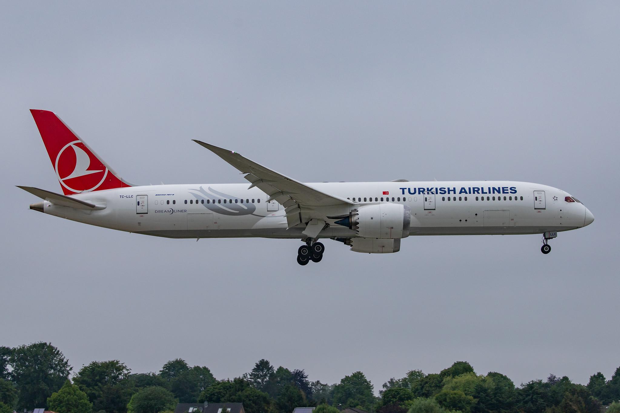 Hamburg Airport: Turkish Airlines (TK / THY) |  Boeing 787-9 Dreamliner B789 | TC-LLC | MSN 65803
