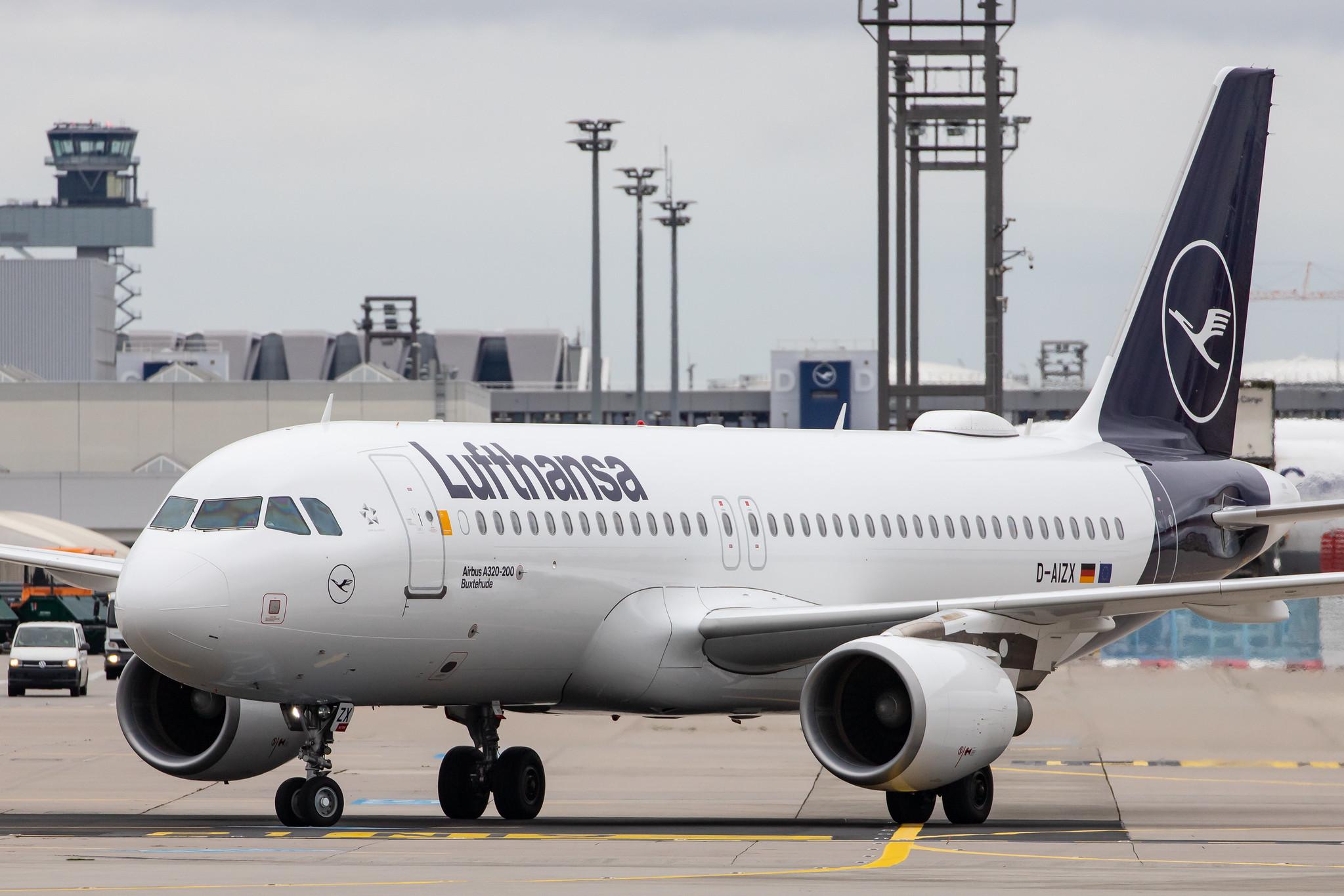 Frankfurt Airport: Lufthansa (LH / DLH) |  Airbus A320-214 A320 | D-AIZX | MSN 5741