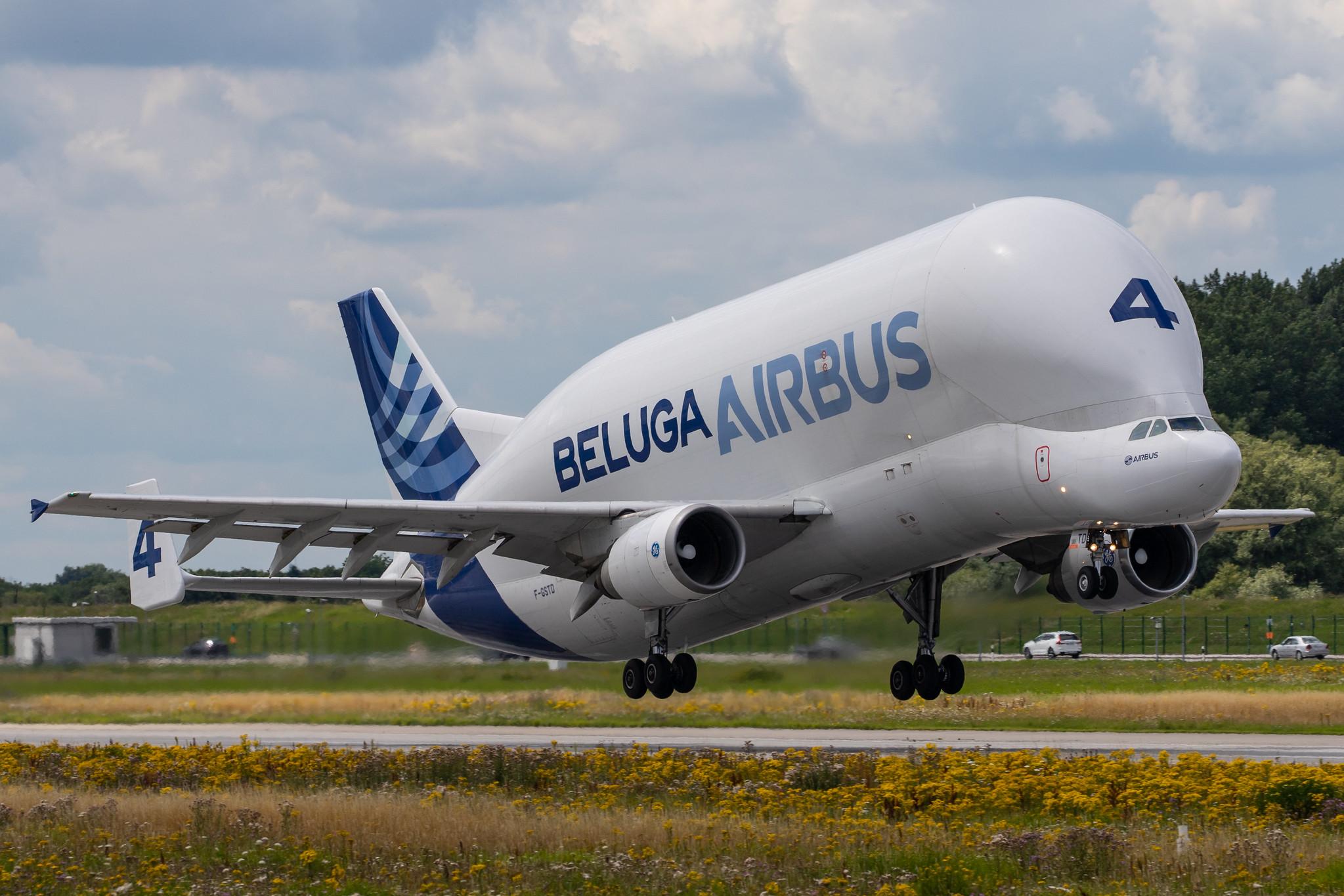 Hamburg Finkenwerder: Airbus Transport International (4Y / BGA) |  Airbus A300-608ST Beluga A3ST | F-GSTD | MSN 776