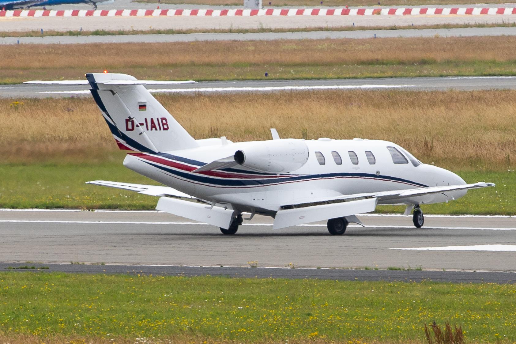 Hamburg Airport: Private owner |  Cessna 525 CitationJet CJ1+ C525 | D-IAIB | MSN 525-0615