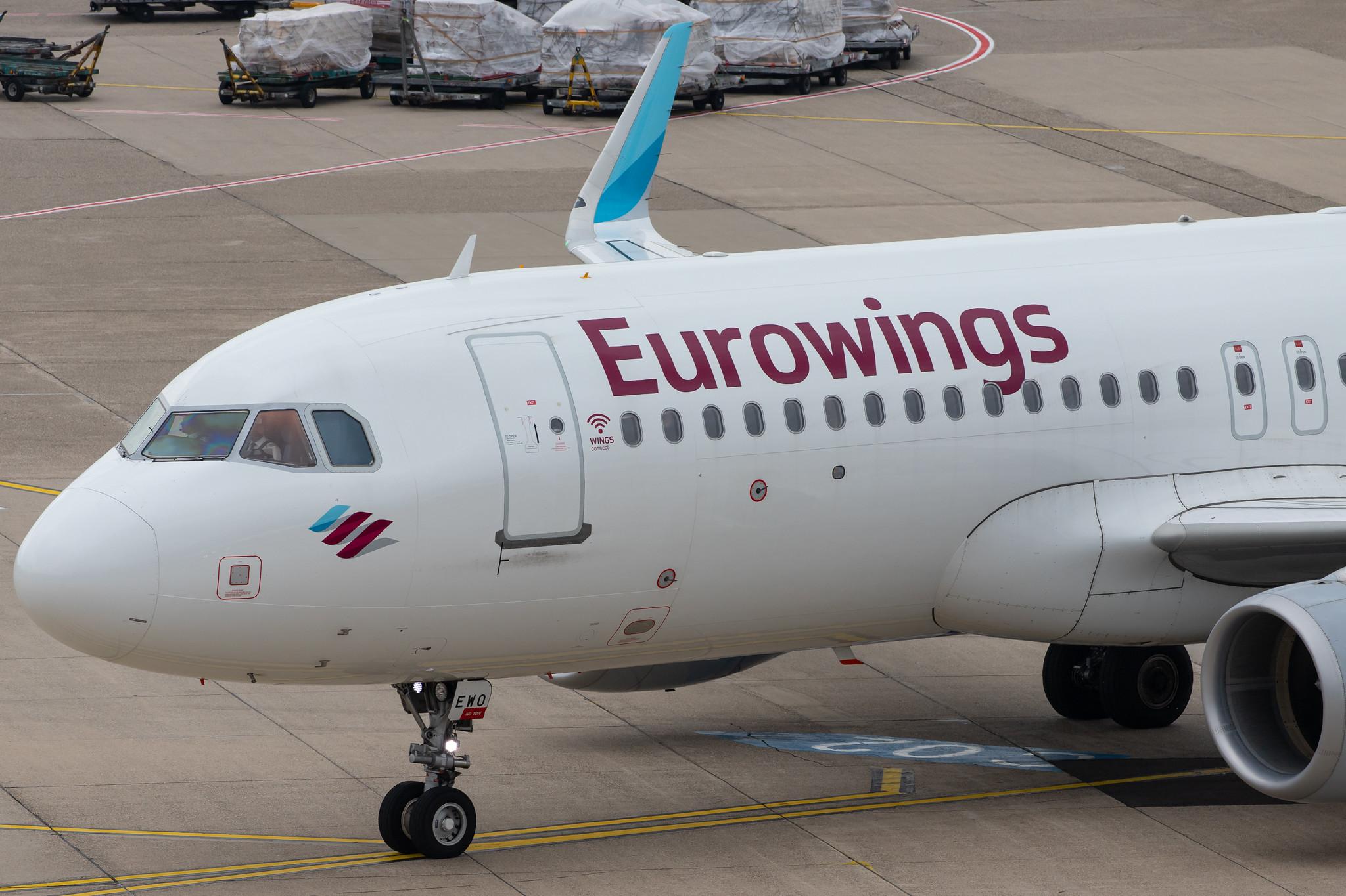 Düsseldorf Airport: Eurowings (EW / EWG) |  Airbus A320-214 A320 | D-AEWO | MSN 7394