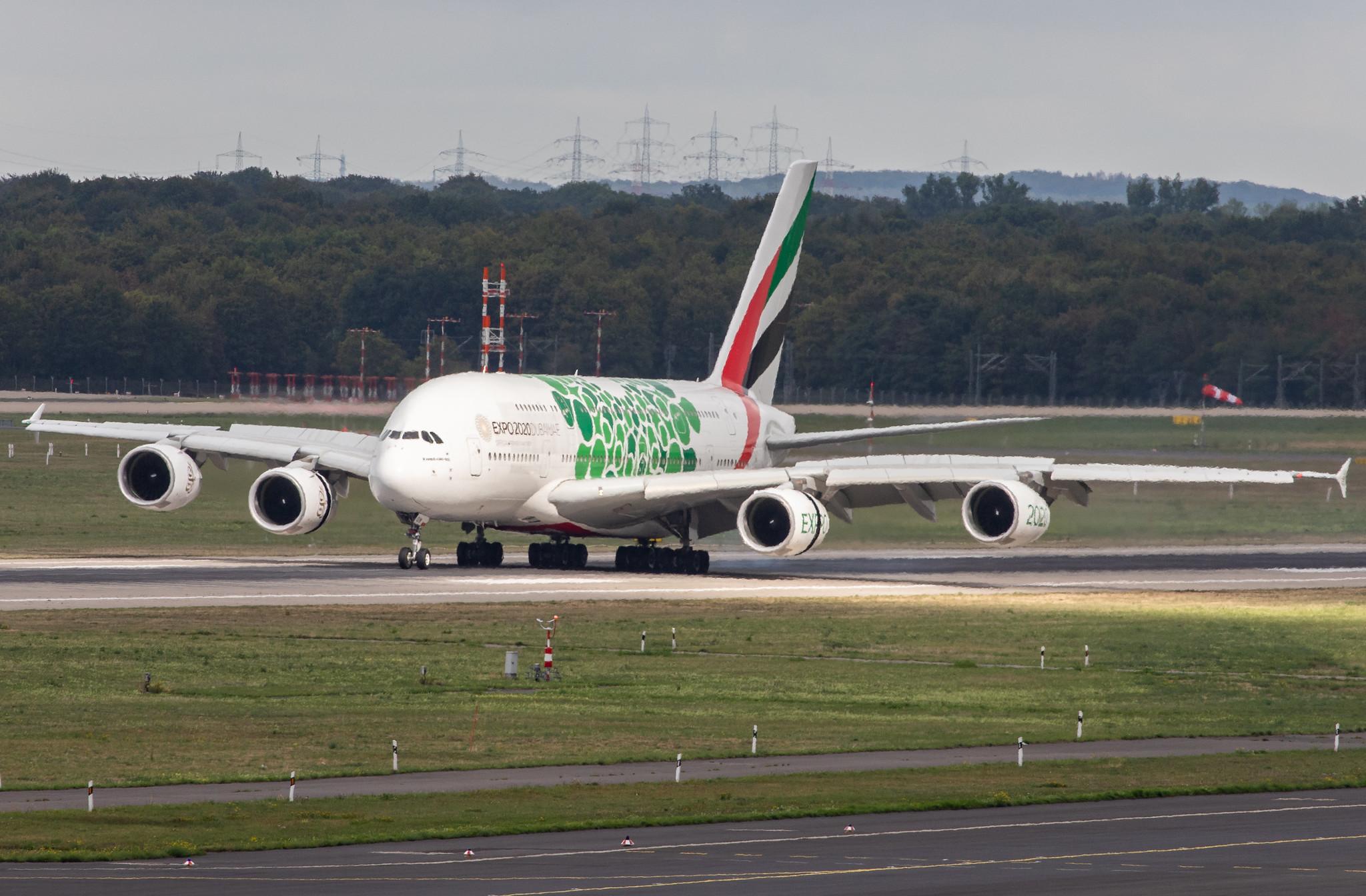 Düsseldorf Airport: Emirates (EK / UAE) |  Livery: Expo 2020 - Sustainability Livery |  Airbus A380-861 A388 | A6-EOW | MSN 207