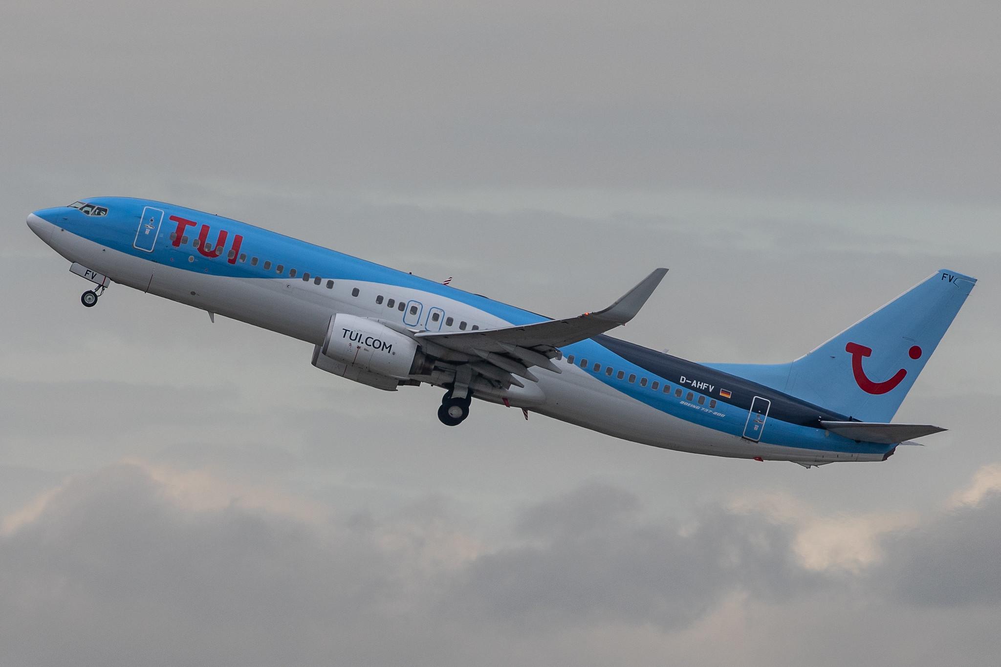 Düsseldorf Airport: TUI (X3 / TUI) | Operator: TUI fly |  Boeing 737-8K5 B738 | D-AHFV | MSN 30415