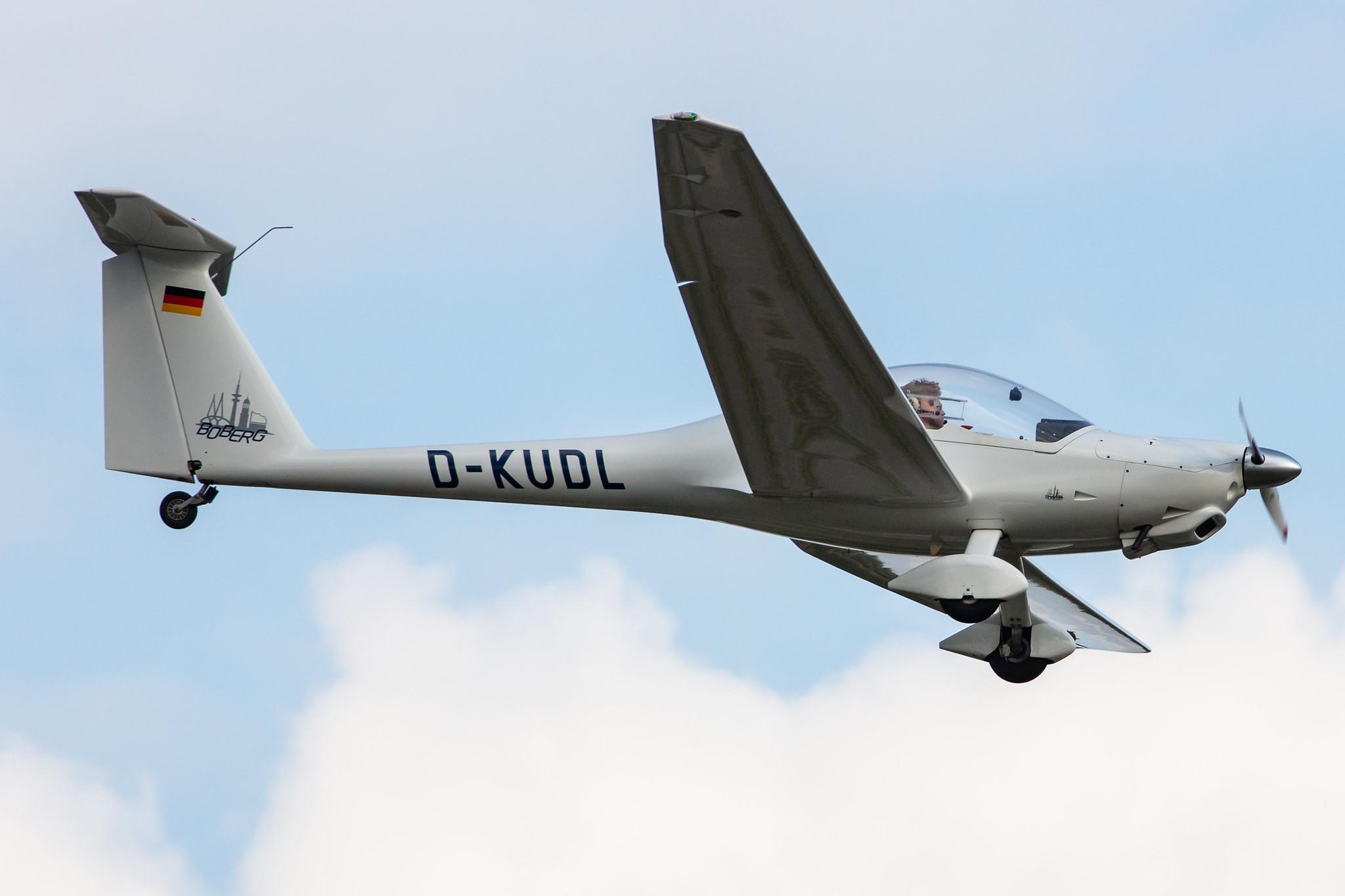 Hamburg Airport: Private owner |  HK-36R Super Dimona DIMO | D-KUDL | MSN 36398