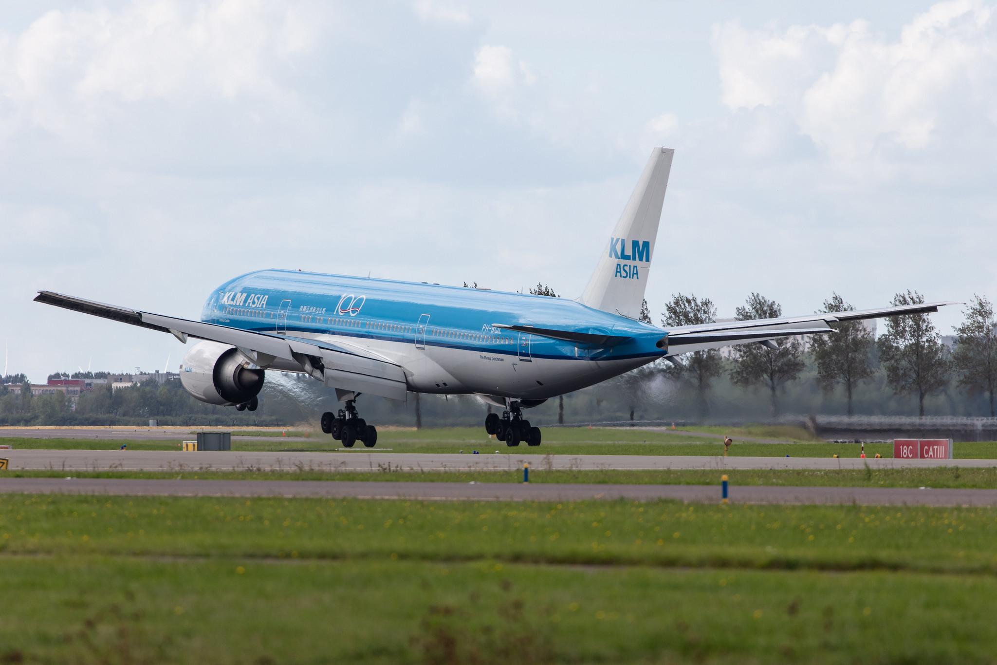 Amsterdam Airport Schiphol: KLM (KL / KLM) |  Boeing 777-206(ER) B772 | PH-BQL | MSN 34711