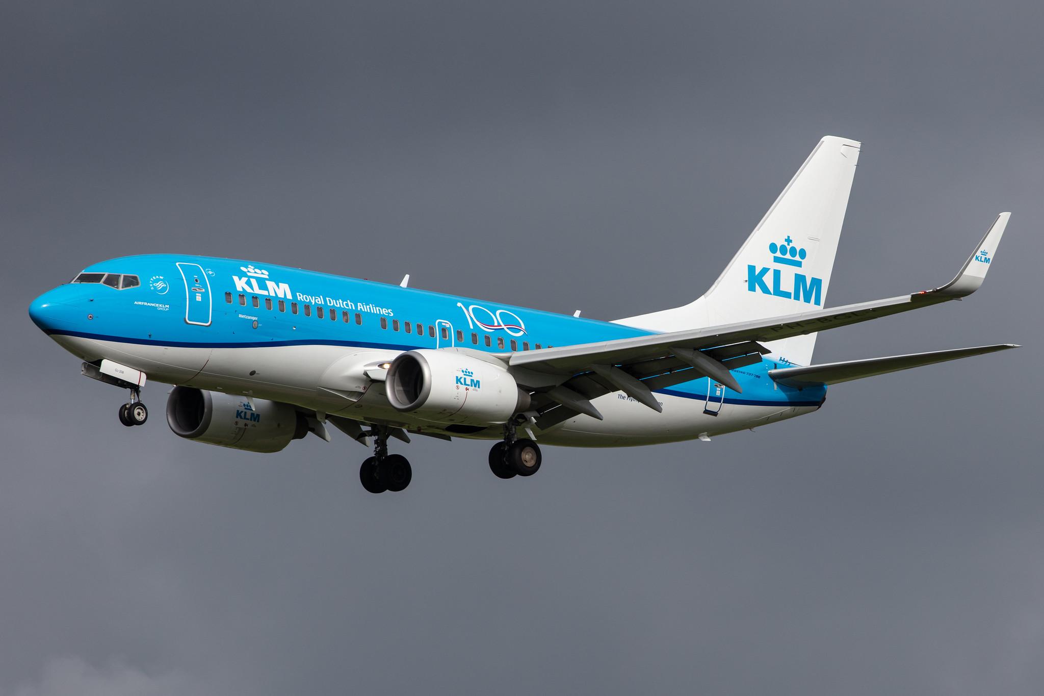 Amsterdam Airport Schiphol: KLM (KL / KLM) |  Boeing 737-7K2 B737 | PH-BGL | MSN 30369