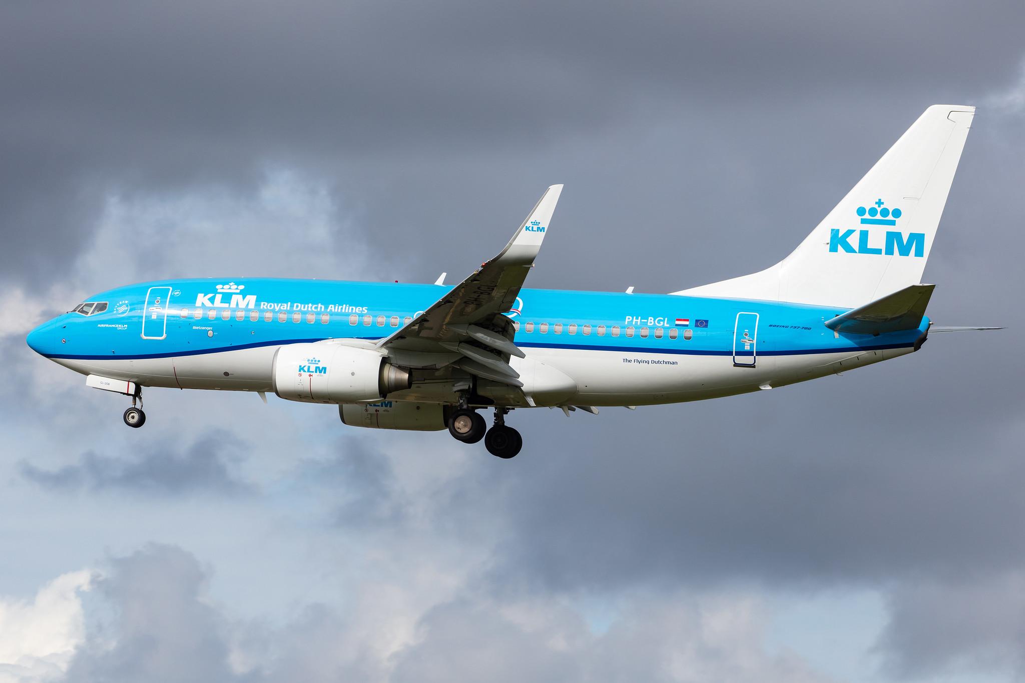 Amsterdam Airport Schiphol: KLM (KL / KLM) |  Boeing 737-7K2 B737 | PH-BGL | MSN 30369