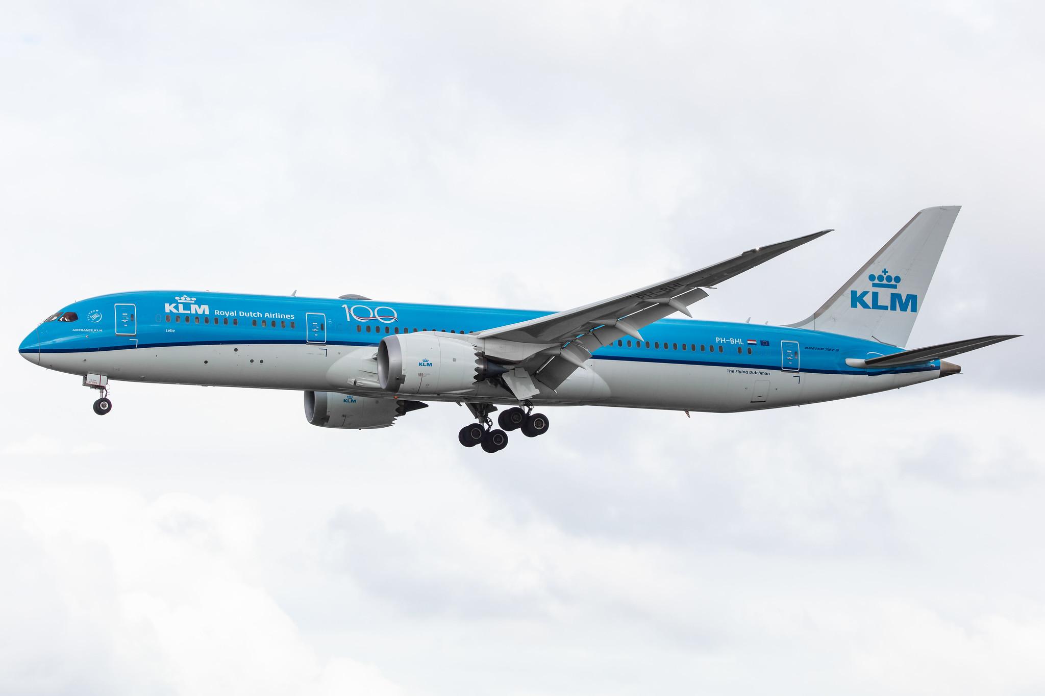 Amsterdam Airport Schiphol: KLM (KL / KLM) |  Boeing 787-9 Dreamliner B789 | PH-BHL | MSN 38775
