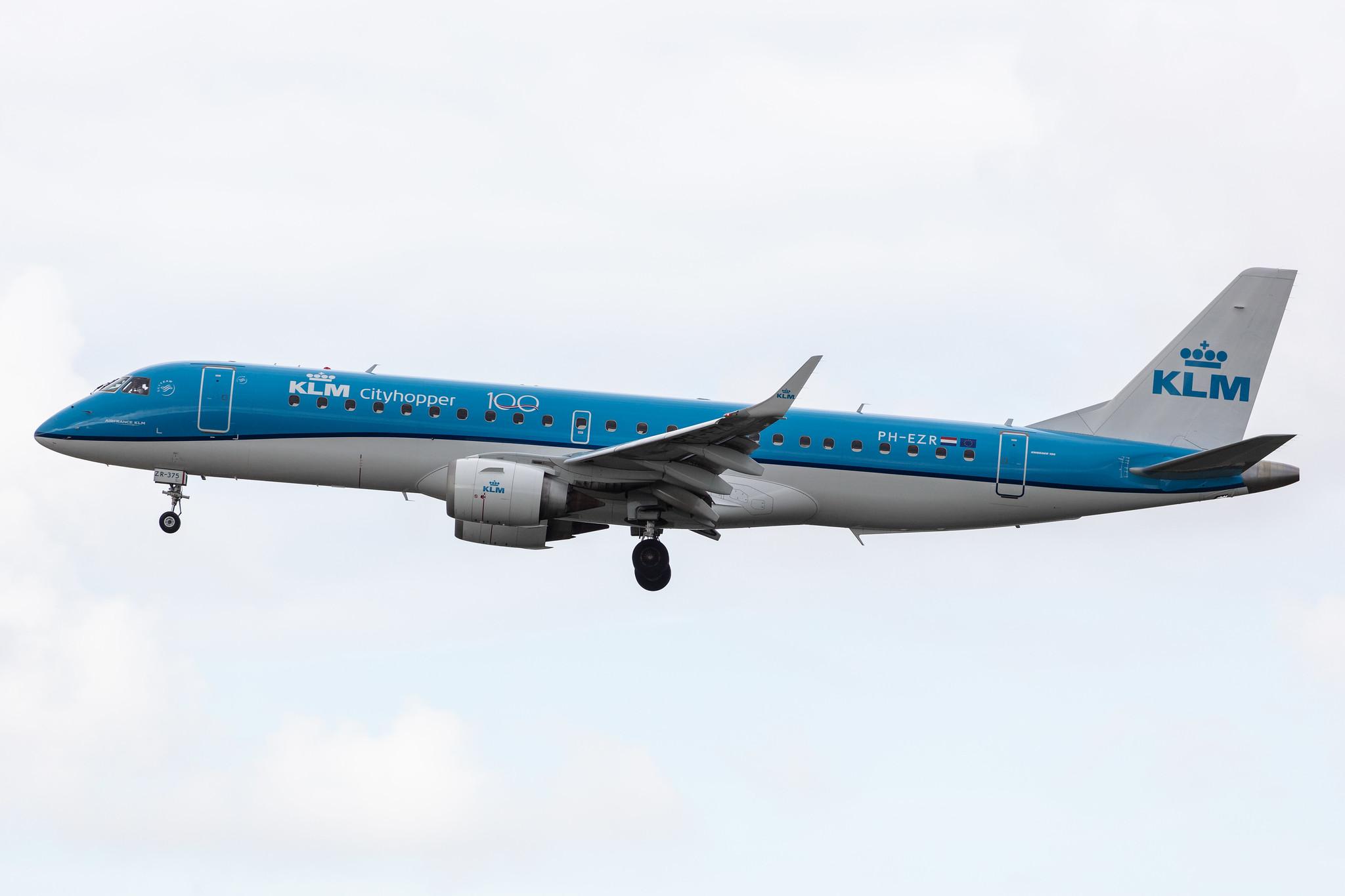 Amsterdam Airport Schiphol: KLM (KL / KLM) | Operator: KLM Cityhopper |  Embraer E190STD E190 | PH-EZR | MSN 19000375