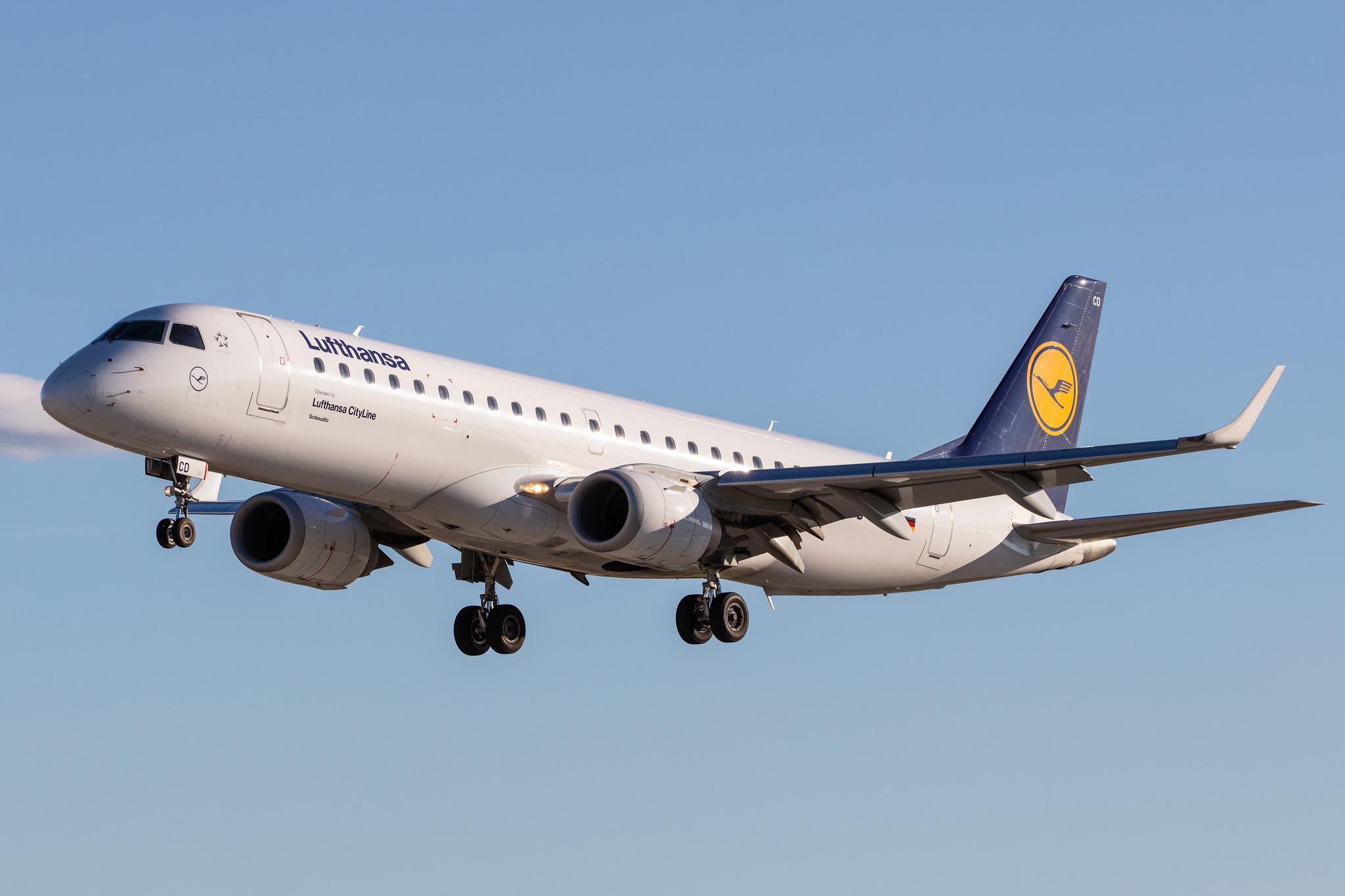 Hamburg Airport: Lufthansa (LH / DLH) | Operator: Lufthansa CityLine |  Embraer E190LR E190 | D-AECD | MSN 19000337