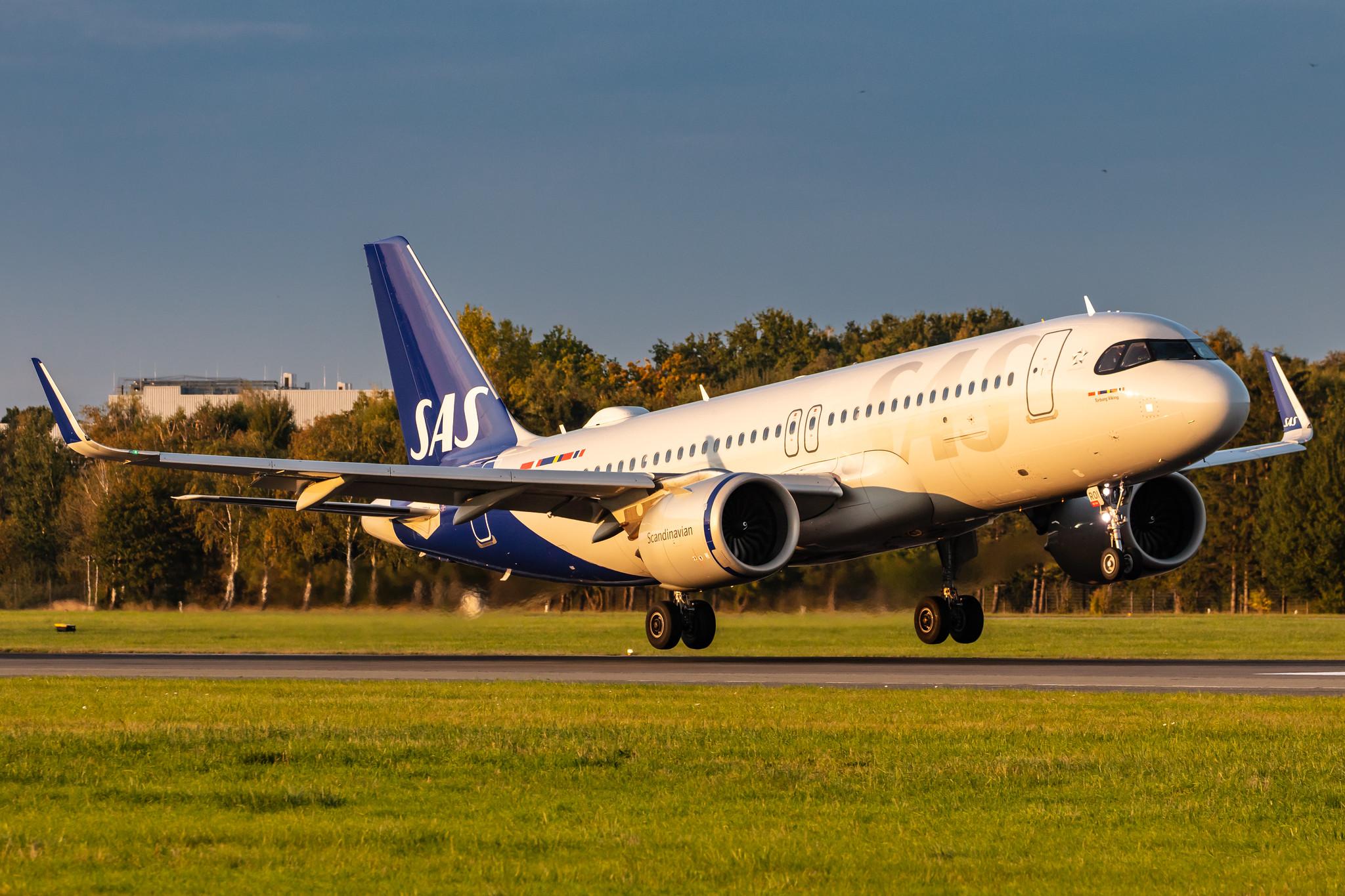 Hamburg Airport: SAS (SK / SAS) |  Airbus A320-251N A20N | SE-ROI | MSN 9247
