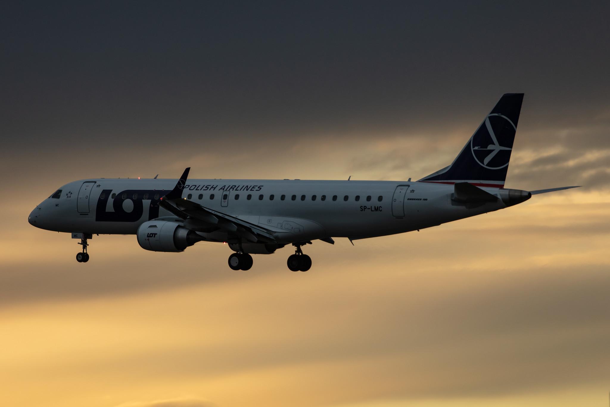 Frankfurt Airport: LOT (LO / LOT) |  Embraer E190STD E190 | SP-LMC | MSN 19000763