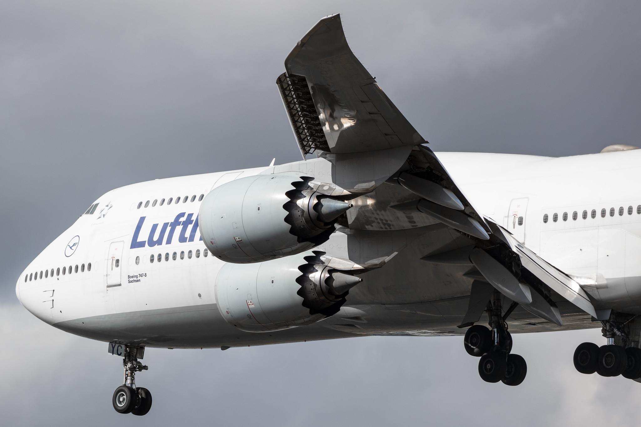 Frankfurt Airport: Lufthansa (LH / DLH) |  Boeing 747-830 B748 | D-ABYC | MSN 37828