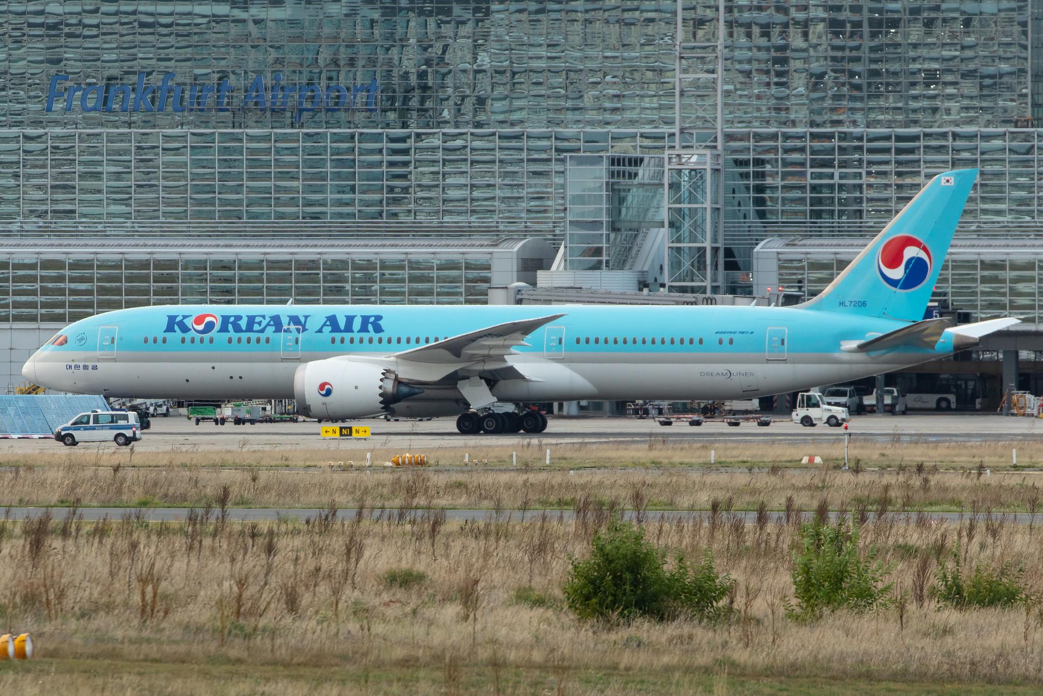 Frankfurt Airport: Korean Air (KE / KAL) |  Boeing 787-9 Dreamliner B789 | HL7206 | MSN 34815
