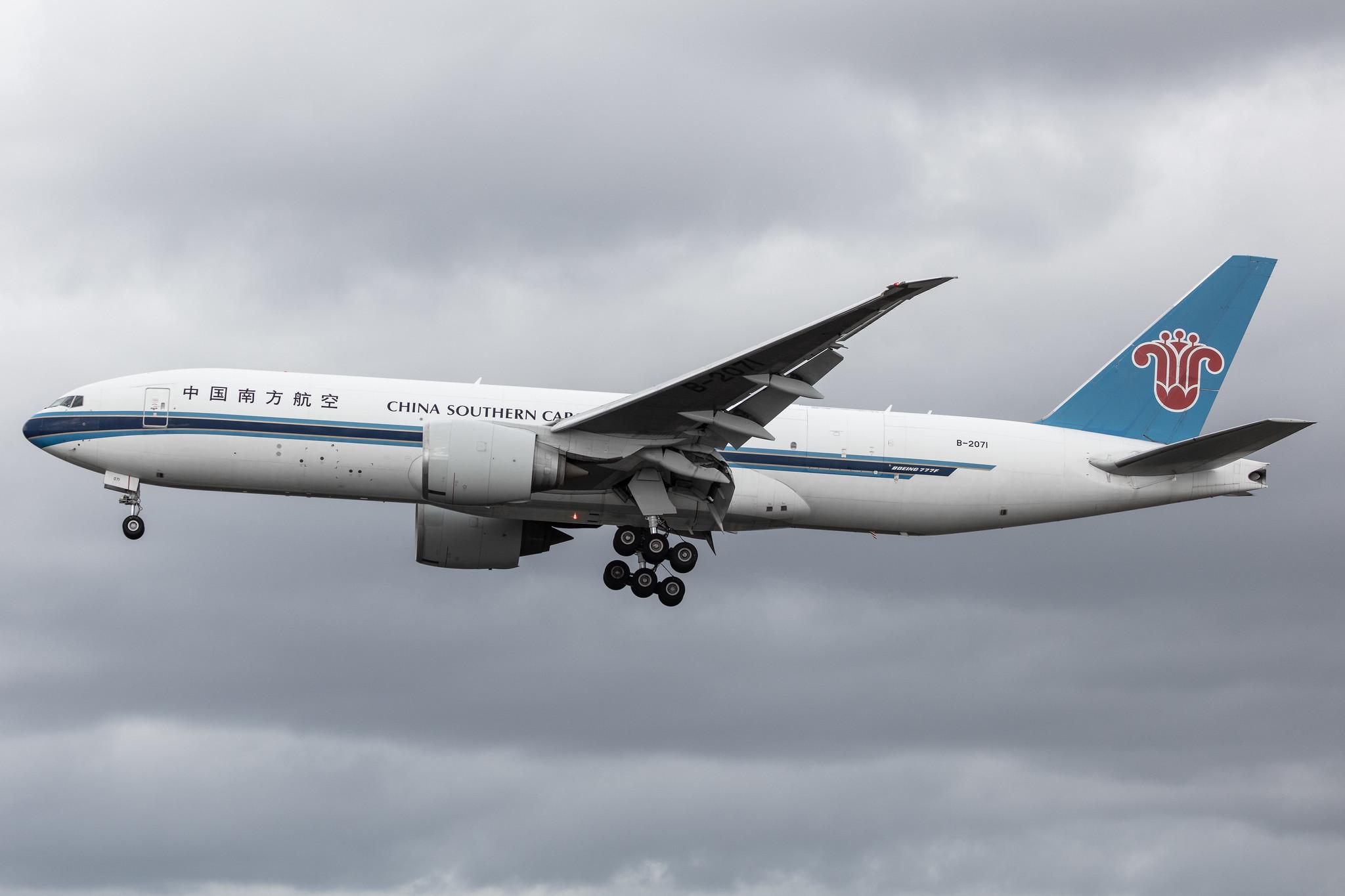 Frankfurt Airport: China Southern Cargo (CZ / CSN) | Operator: China Southern Airlines |  Boeing 777-F1B B77L | B-2071 | MSN 37309