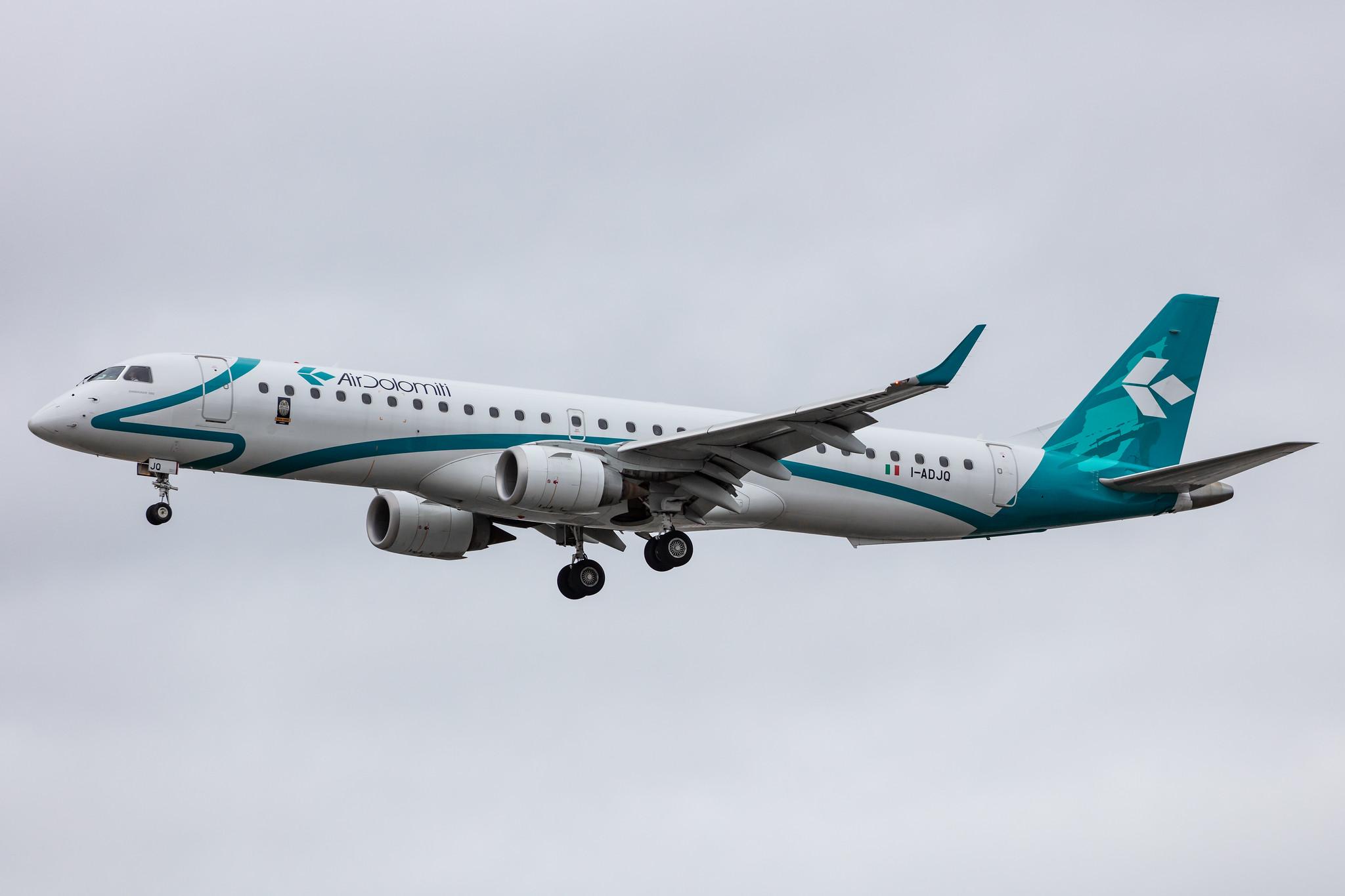 Frankfurt Airport: Air Dolomiti (EN / DLA) |  Embraer E195LR E195 | I-ADJQ | MSN 19000587