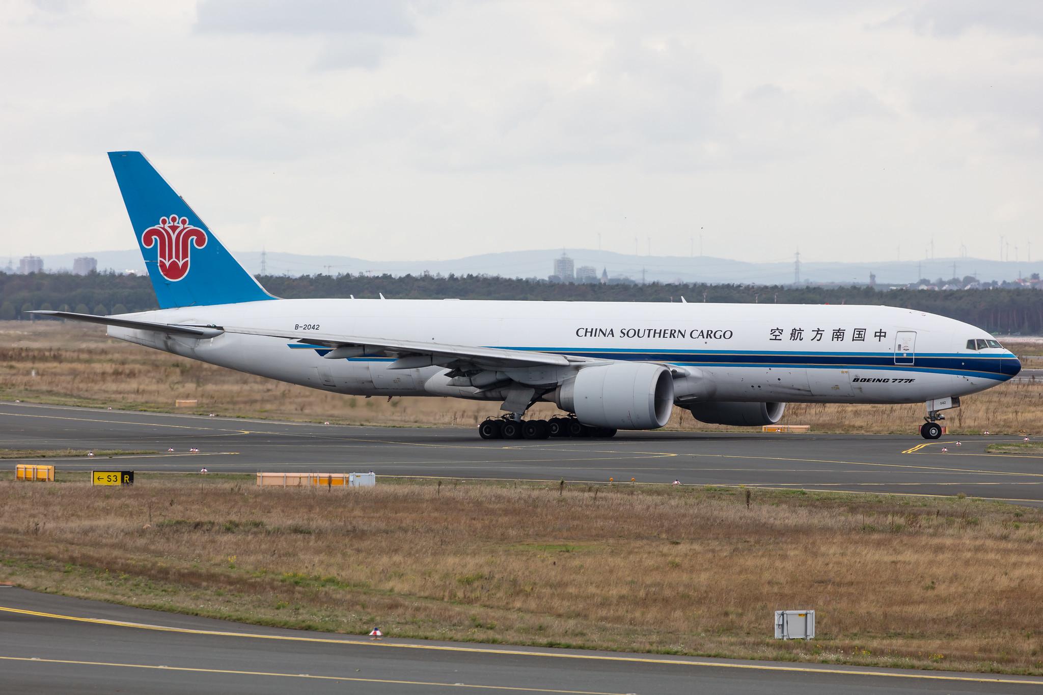 Frankfurt Airport: China Southern Cargo (CZ / CSN) | Operator: China Southern Airlines |  Boeing 777-F1B B77L | B-2042 | MSN 41633