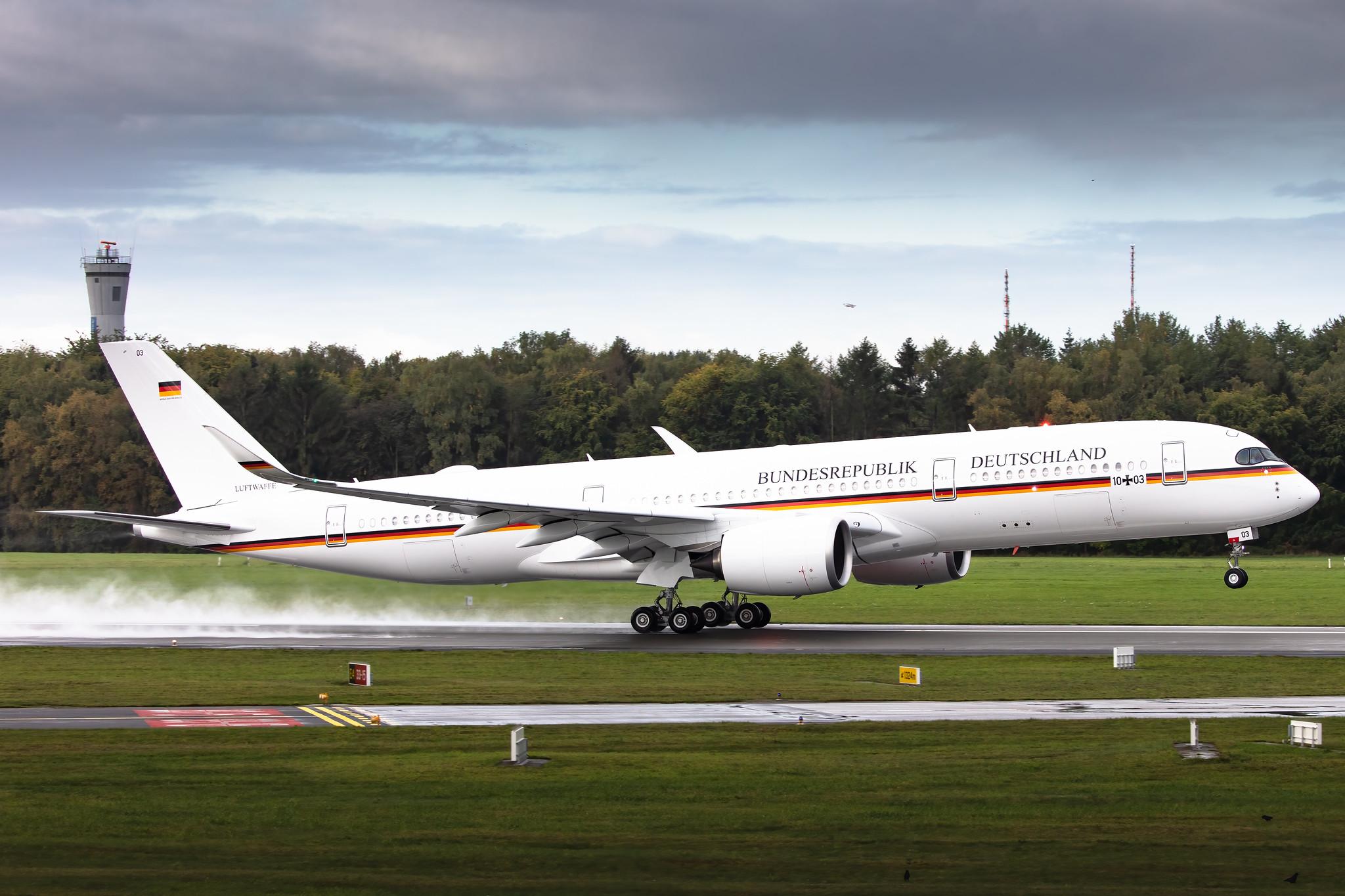 Hamburg Airport: German Air Force (/ GAF) | Airbus A350-941 A359 | 10+03 | MSN 416