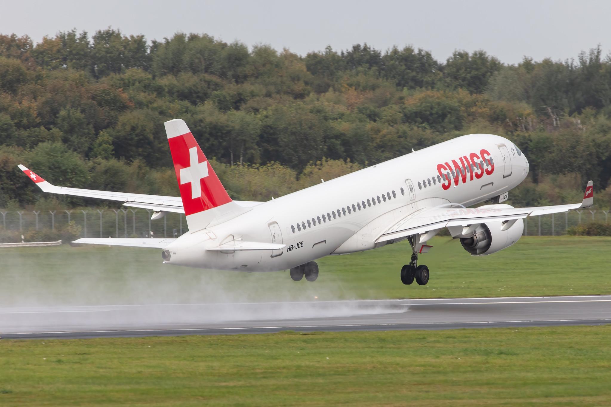 Hamburg Airport: Swiss (LX / SWR) |  Airbus A220-300 BCS3 | HB-JCE | MSN 55014