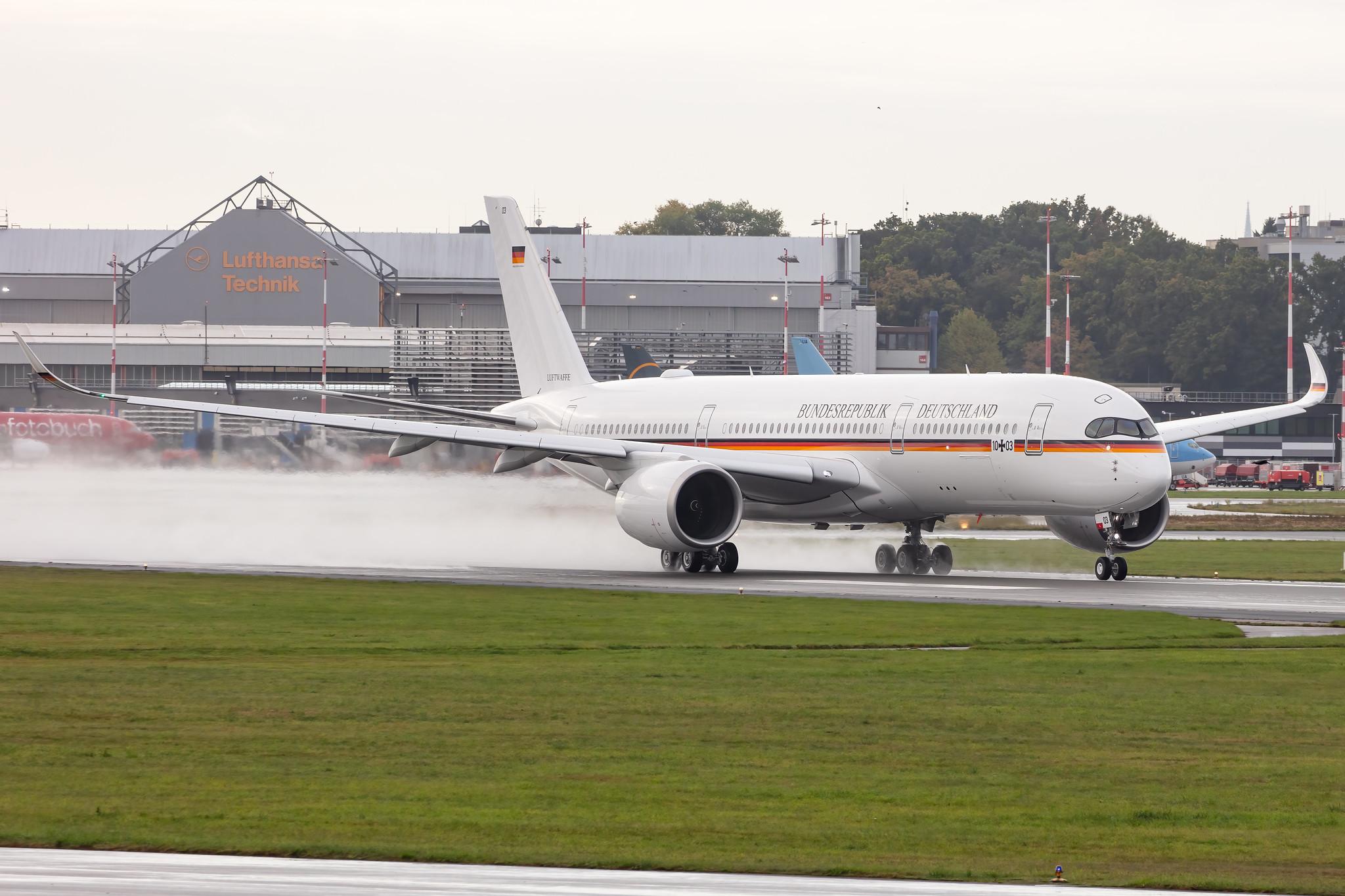 Hamburg Airport: German Air Force (/ GAF) | Airbus A350-941 A359 | 10+03 | MSN 416