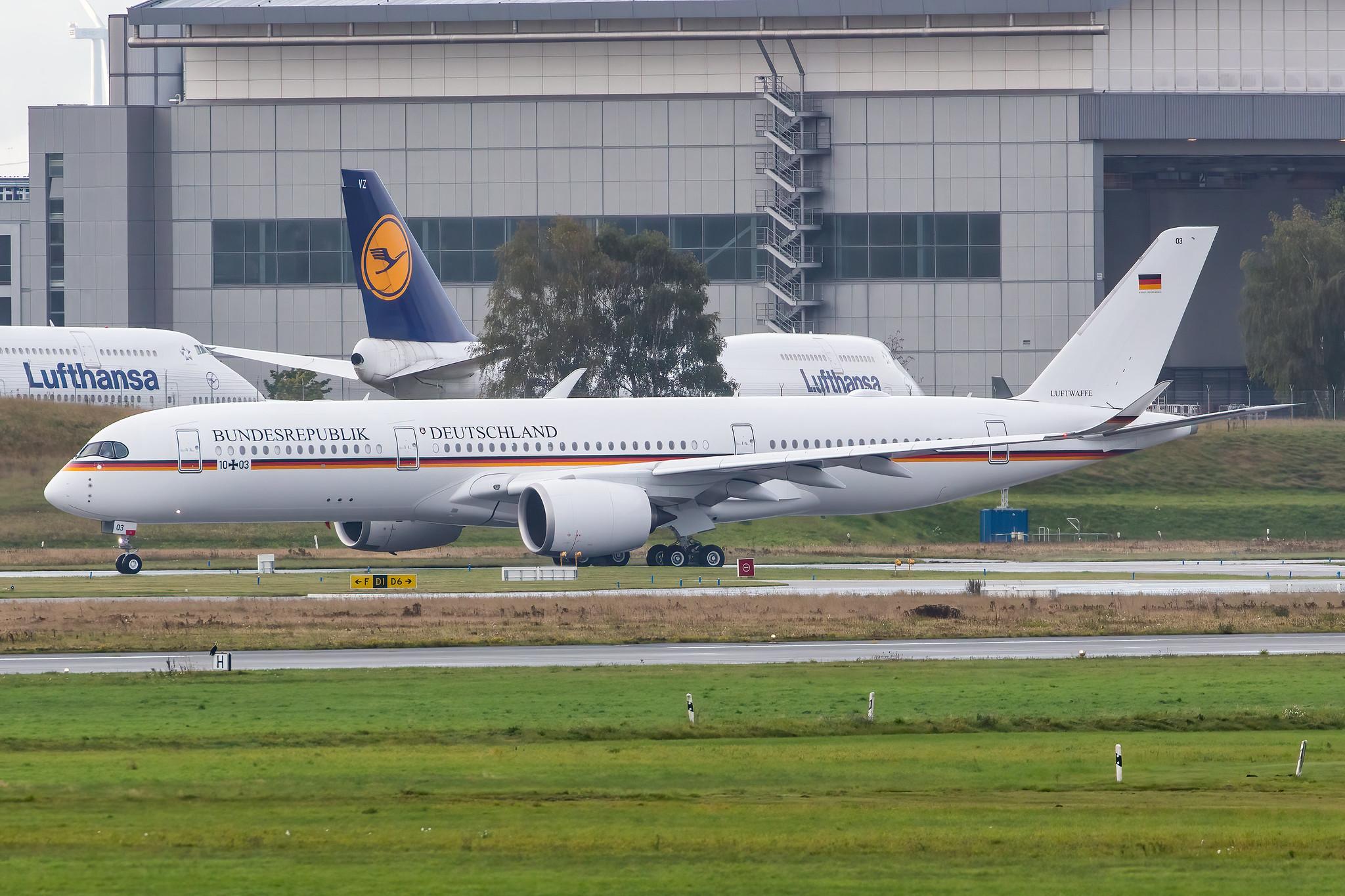 Hamburg Airport: German Air Force (/ GAF) | Airbus A350-941 A359 | 10+03 | MSN 416