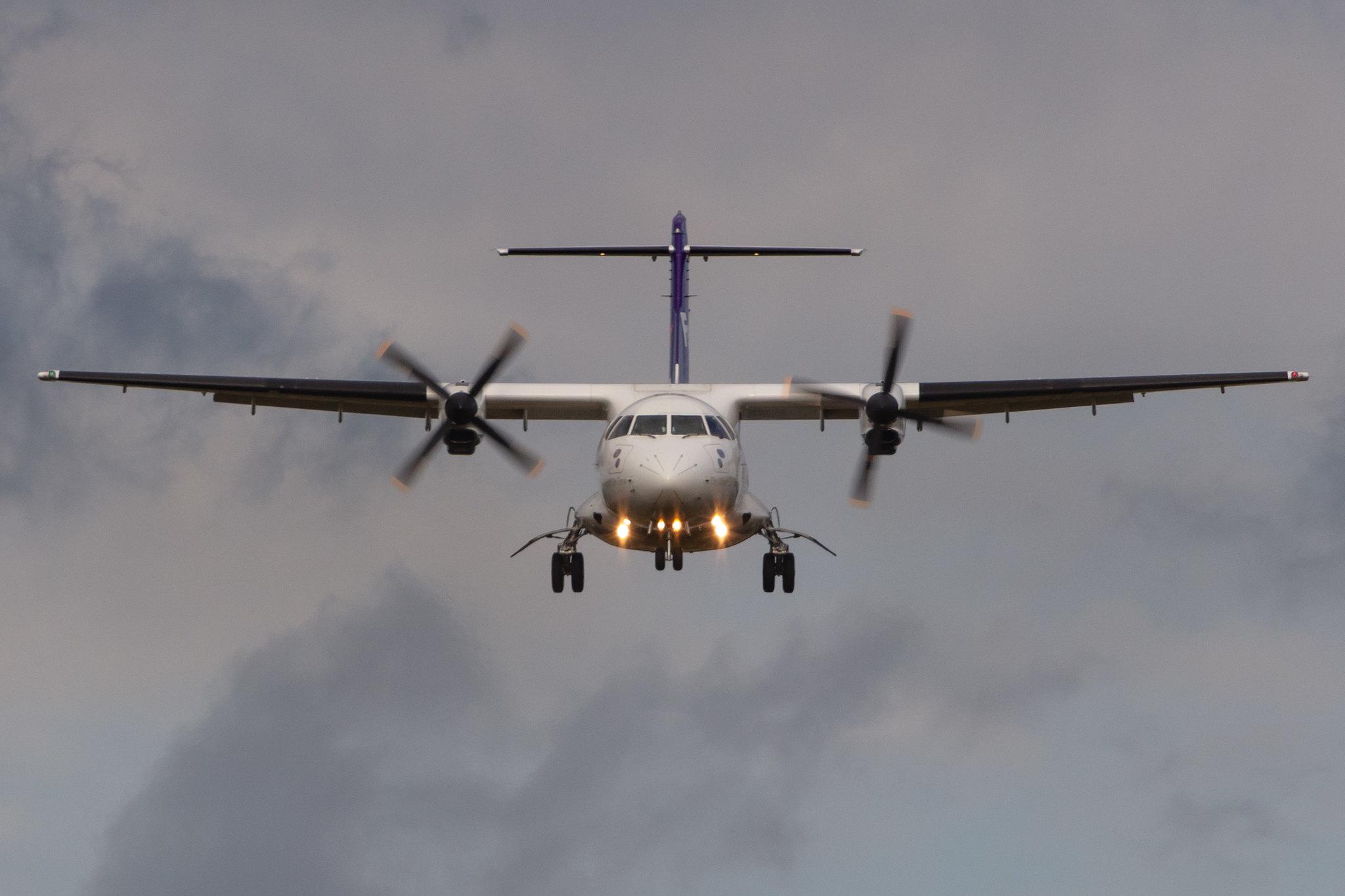 Hamburg Airport: FedEx (FX / FDX) | Operator: ASL Airlines Ireland |  ATR 42-300(F) AT43 | EI-FXB | MSN 0243