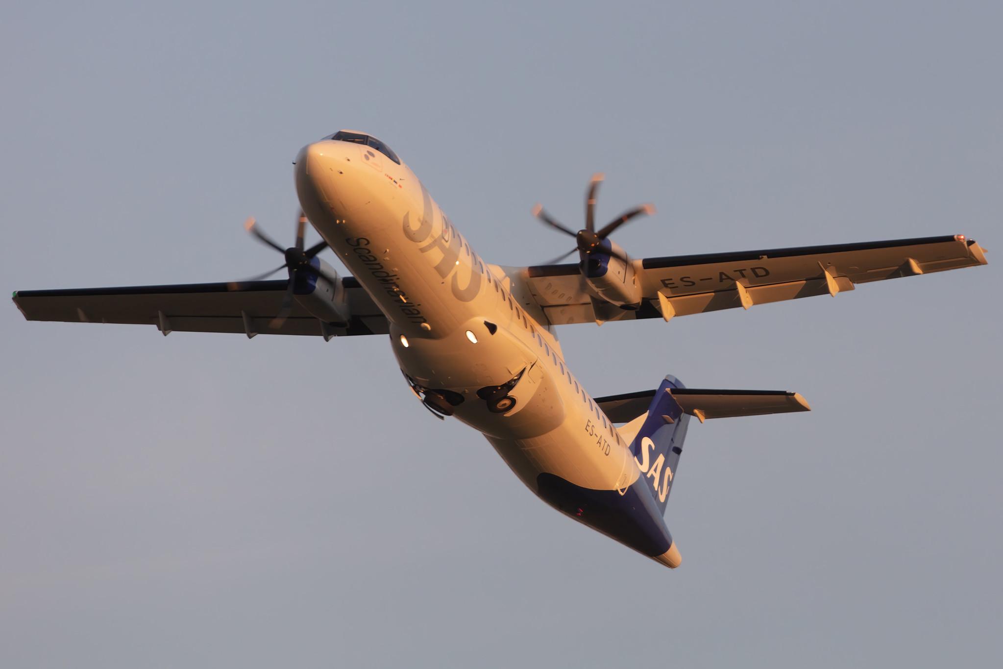 Hamburg Airport: SAS (SK / SAS) | Operator: Xfly |  ATR 72-600 AT76 | ES-ATD | MSN 1165