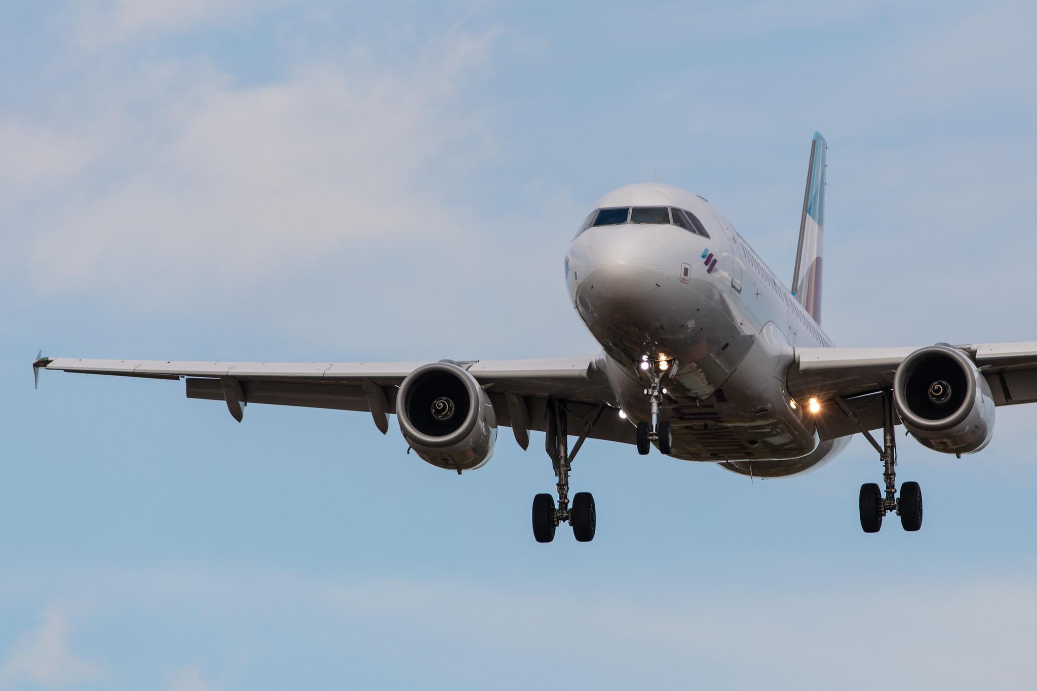Hamburg Airport: Eurowings (EW / EWG) |  Airbus A319-132 A319 | D-AGWE | MSN 3128