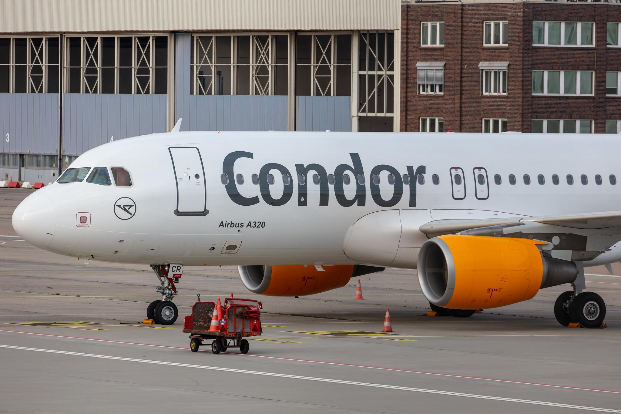 Hamburg Airport: Condor (DE / CFG) |  Airbus A320-214 A320 | D-AICR | MSN 4463