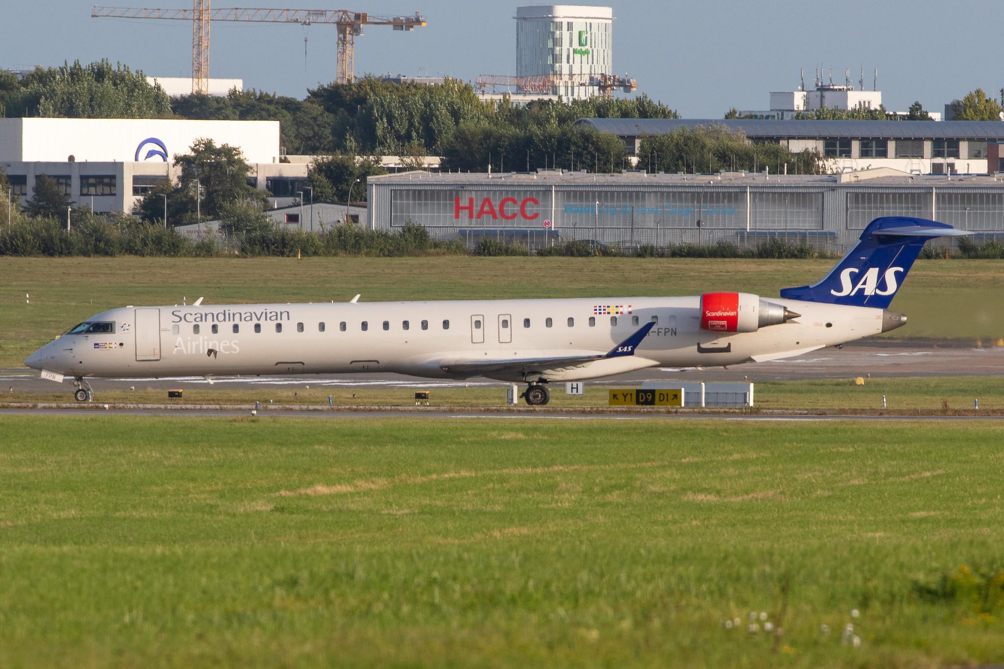 Hamburg Airport: SAS (SK / SAS) | Operator: Cityjet |  Mitsubishi CRJ-900LR CRJ9 | EI-FPN | MSN 15433