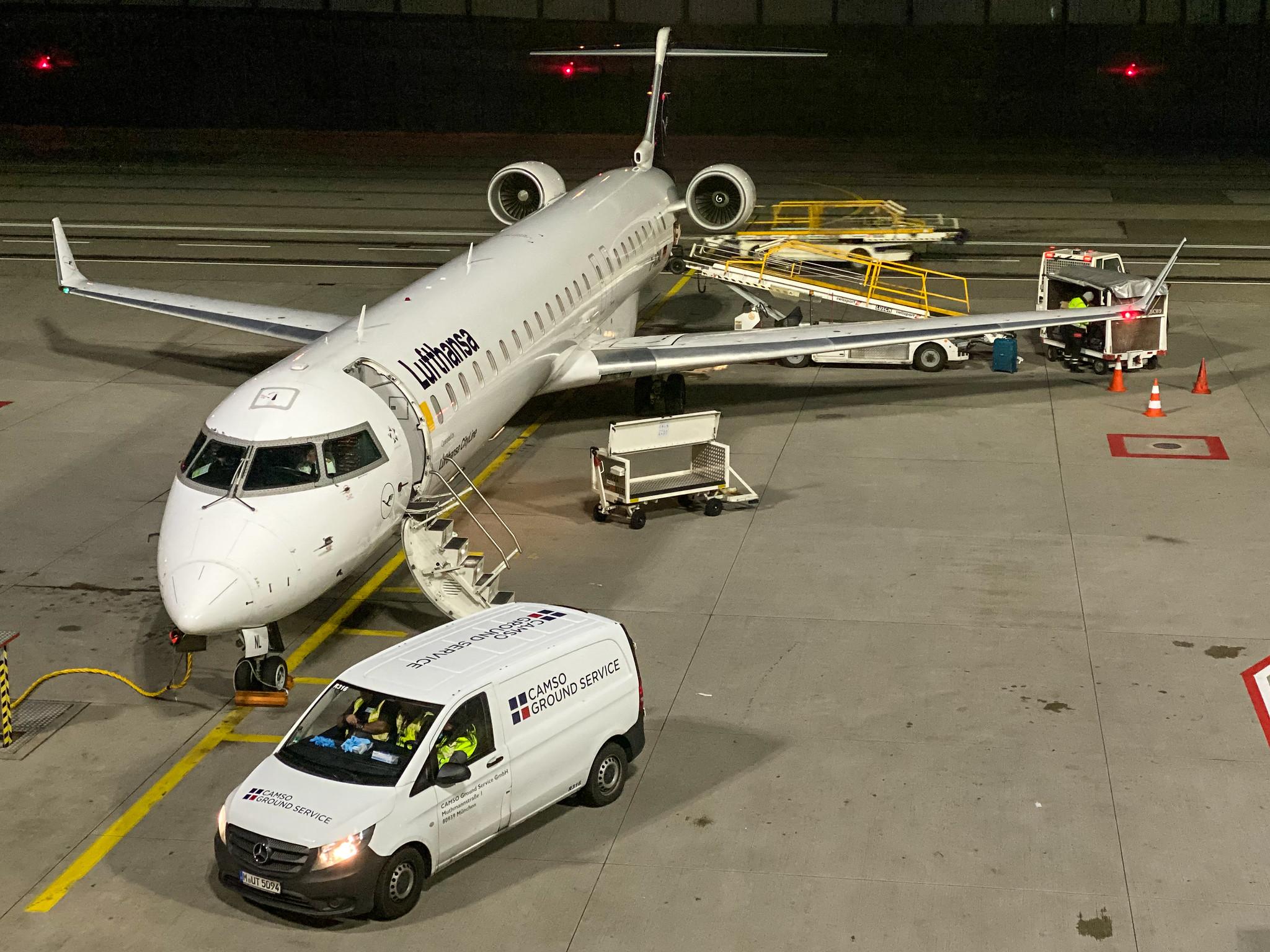 Munich Airport: Lufthansa (LH / DLH) | Operator: Lufthansa CityLine |  Mitsubishi CRJ-900LR CRJ9 | D-ACNL | MSN 15252