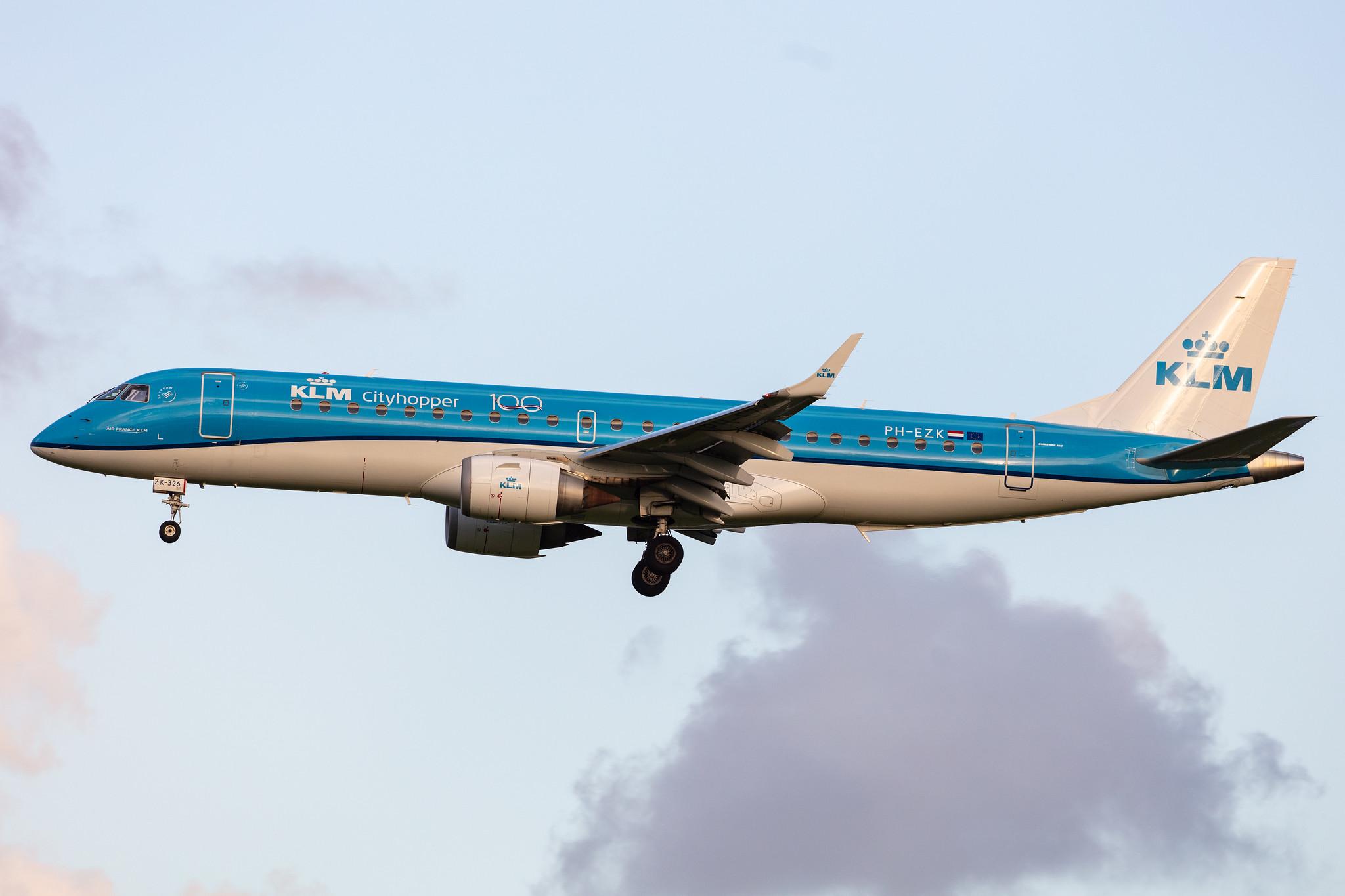 Amsterdam Airport Schiphol: KLM (KL / KLM) | Operator: KLM Cityhopper |  Embraer E190STD E190 | PH-EZK | MSN 19000326